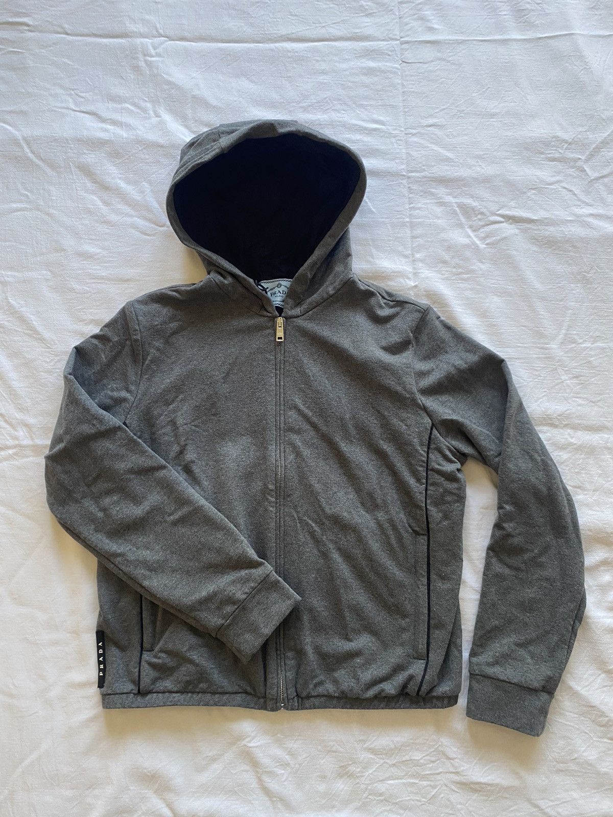 Prada Prada grey hoodie Size US S / EU 44-46 / 1 - 1 Thumbnail