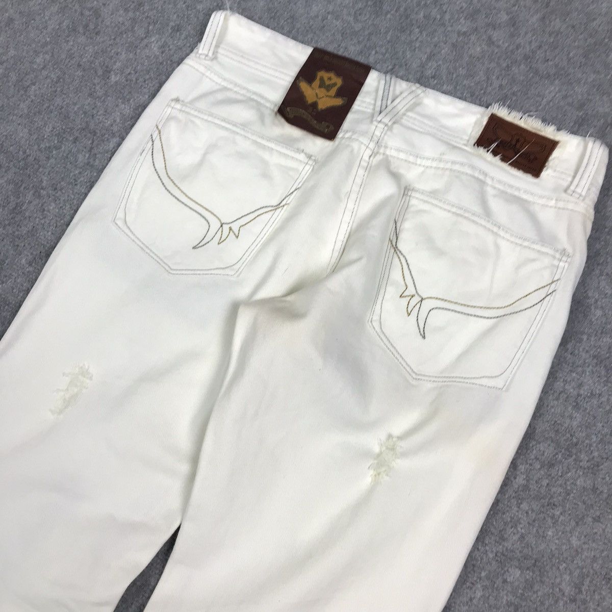 If Six Was Nine × Japanese Brand × Tornado Mart SNUFF DENIM JAPAN STYLE DISTRESSED BOOTCUT PANTS Size US 32 / EU 48 - 14 Thumbnail