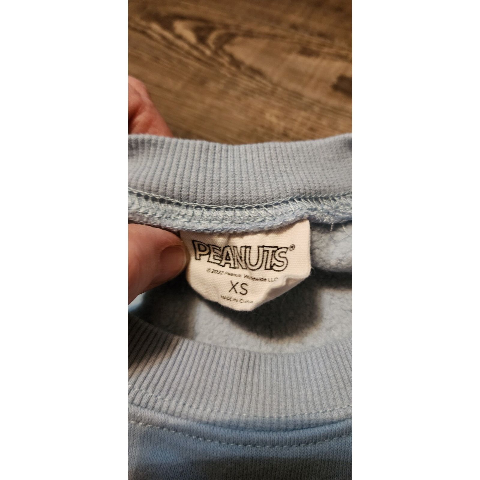Peanuts Blue Snoopy XS Merry And Bright Sweatshirt. 1385 Size XS / US 0-2 / IT 36-38 - 3 Thumbnail
