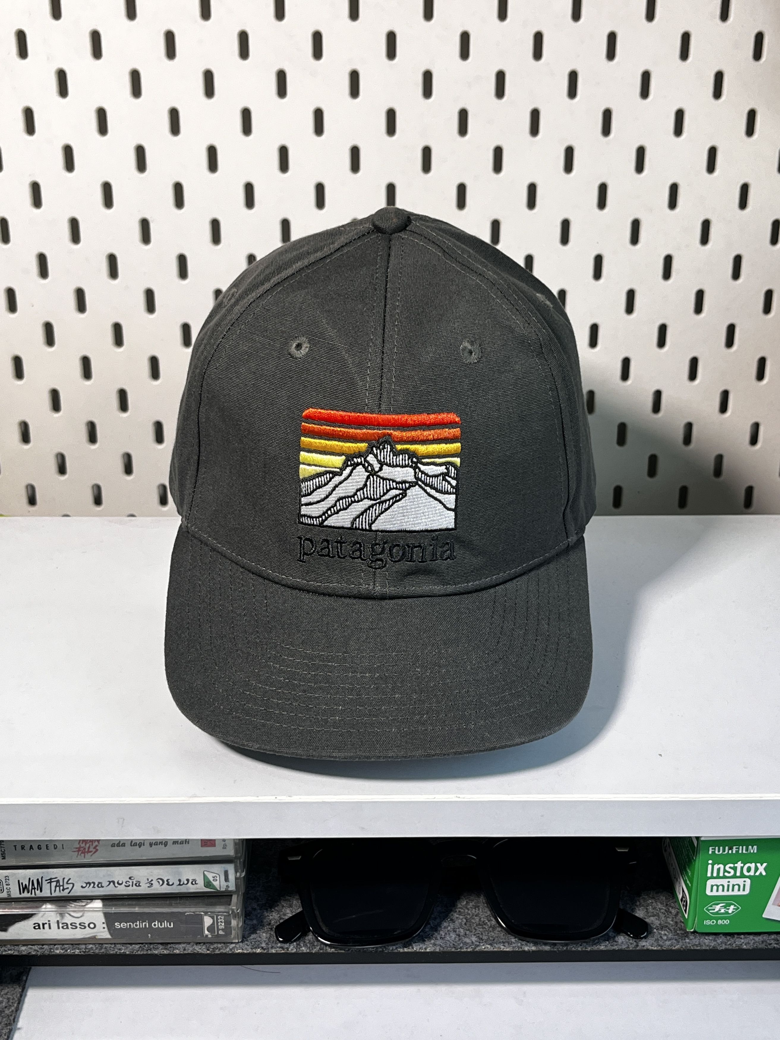 Patagonia Patagonia Line Logo Ridge Roger That Hat Size ONE SIZE - 1 Thumbnail