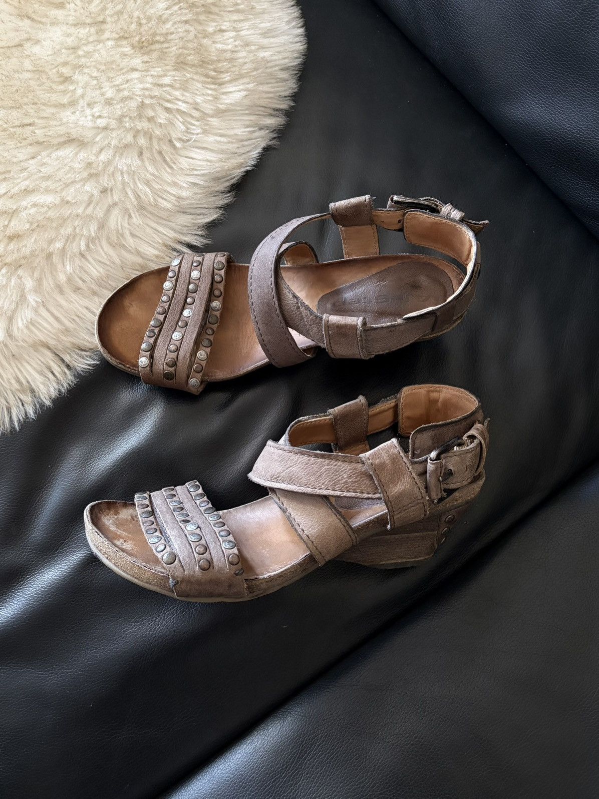 A.S.98 A.S.98 Archive Avant-Garde Leather Sandals Wedge Heel Buckle Size US 7 / IT 37 - 2 Thumbnail