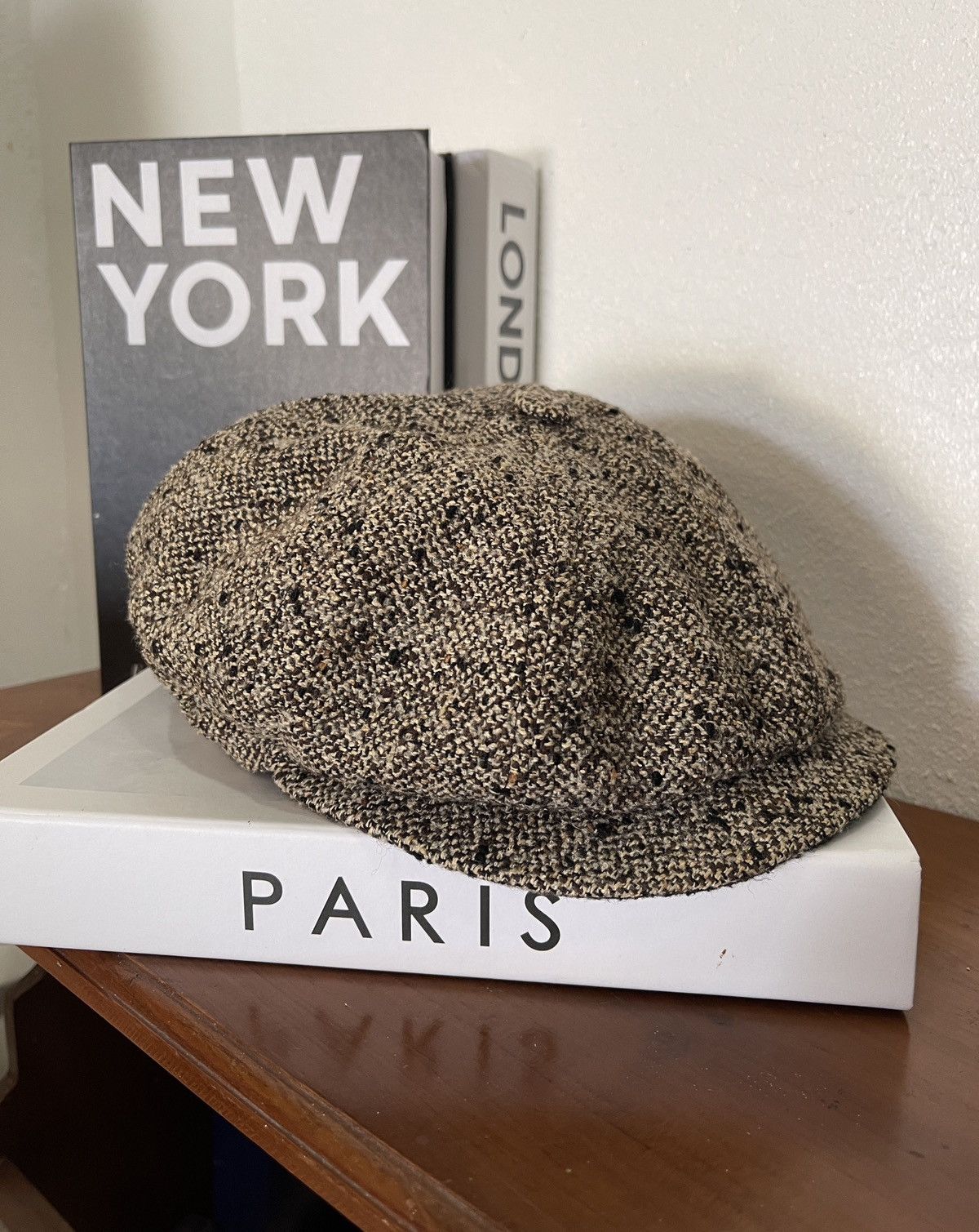 agnes b. Agnes B. Donegal Tweed Newboys Hats (Size 57) Size ONE SIZE - 1 Thumbnail