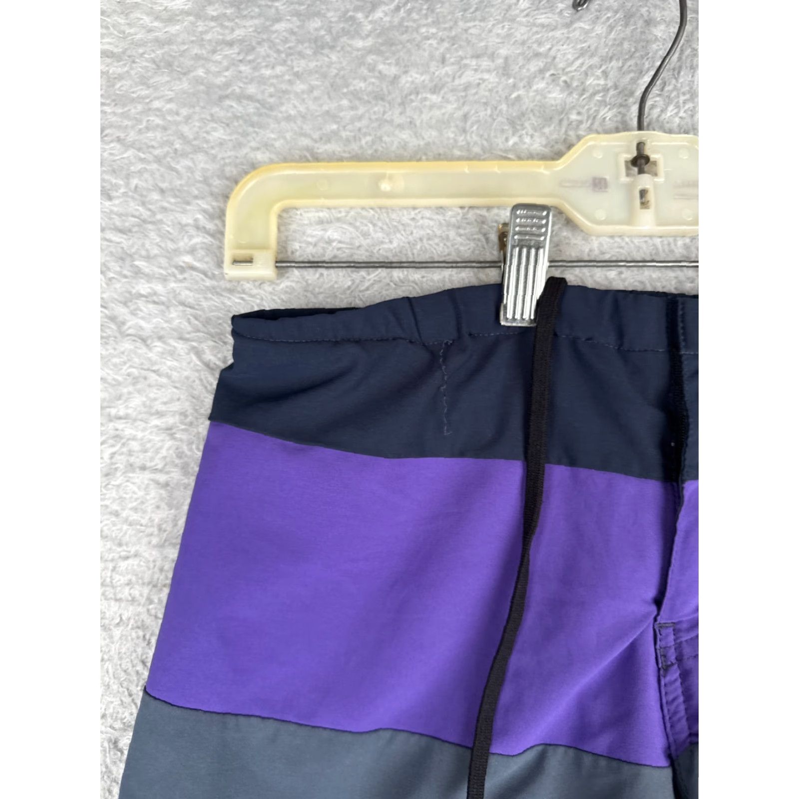 Speedo Speedo Shorts Womens Small Purple Blue Stripe Drawstring Zip Fly Run Gym 30x4 Size 28" / US 6 / IT 42 - 4 Thumbnail