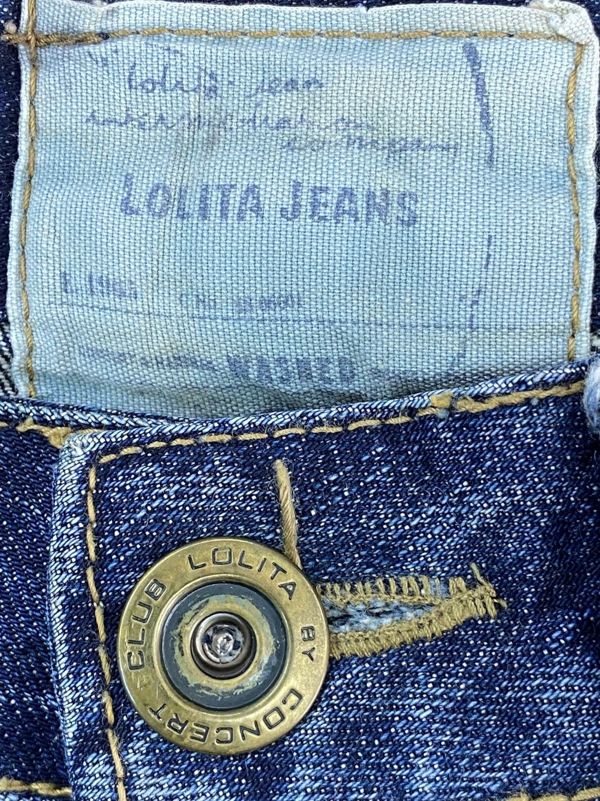 Japanese Brand Lolita Faded Wash Whiskered Style Straight Leg Jeans Size US 31 - 10 Thumbnail