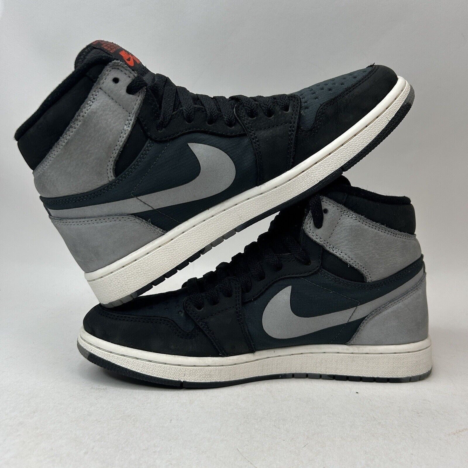 Jordan Brand Nike Air Jordan 1 Retro High Gore-Tex “Particle Grey/Shadow” Size US 8 / EU 41 - 3 Thumbnail