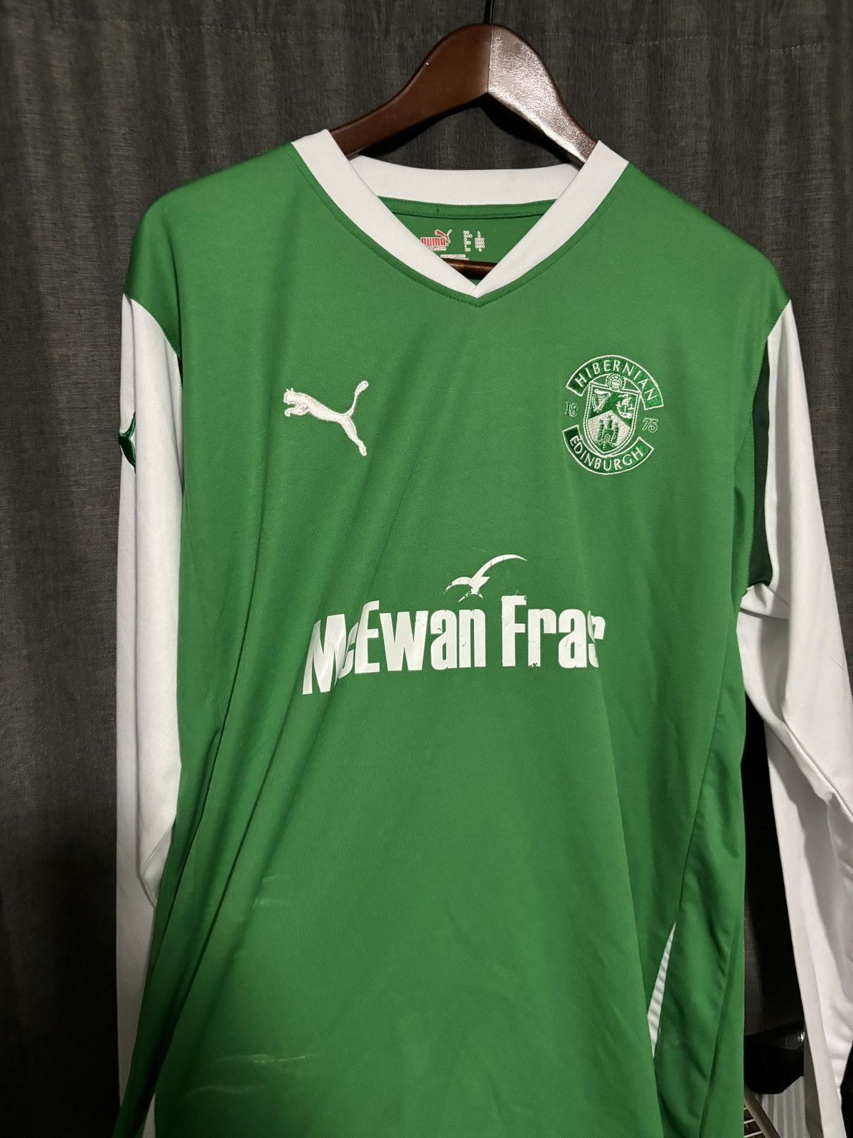 Puma Hibernian 2010-11 Home Jersey Size US L / EU 52-54 / 3 - 1 Thumbnail