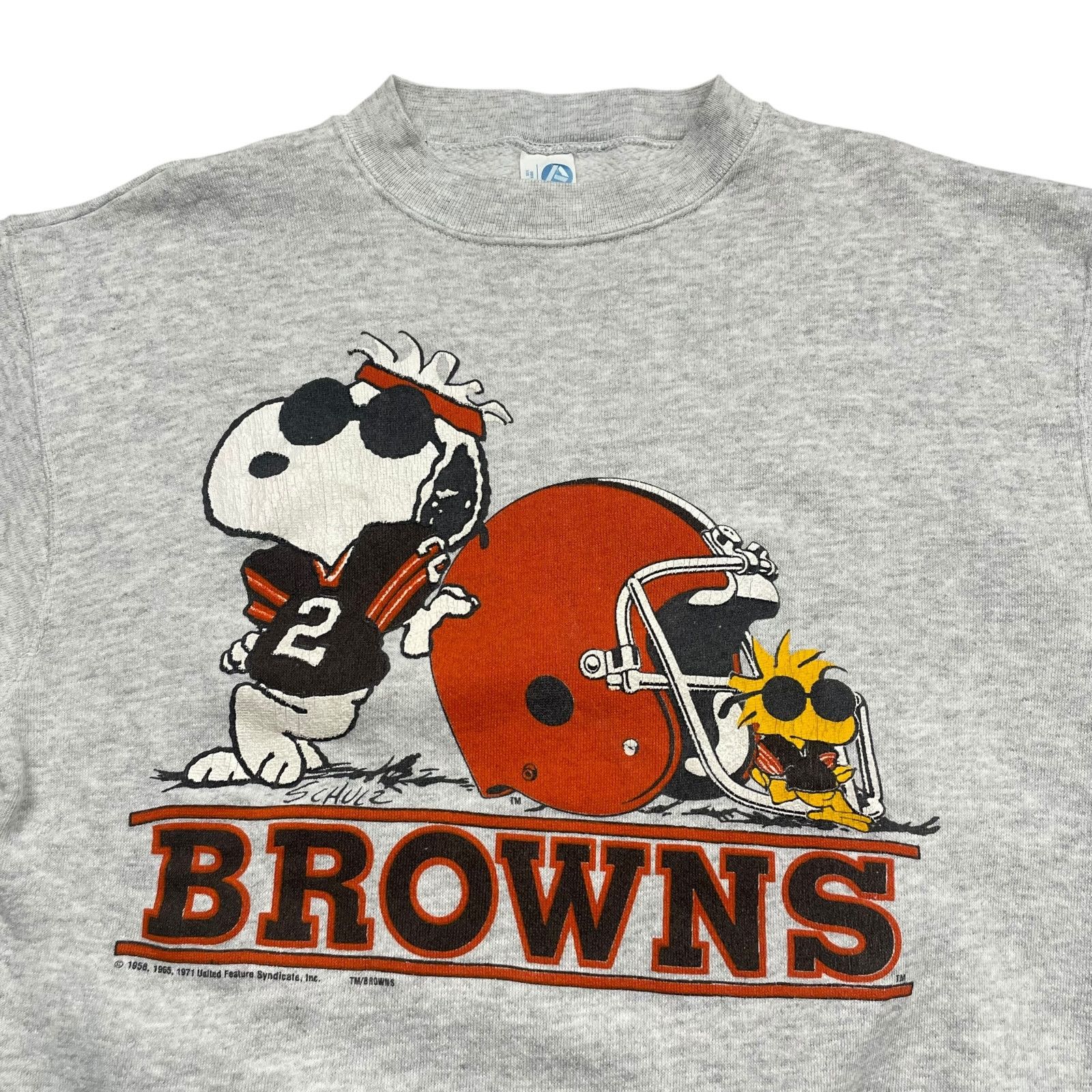 NFL VTG 90s CLEVELAND BROWNS PEANUTS SNOOPY WOODSTOCK SWEATSHIRT Size US M / EU 48-50 / 2 - 2 Thumbnail