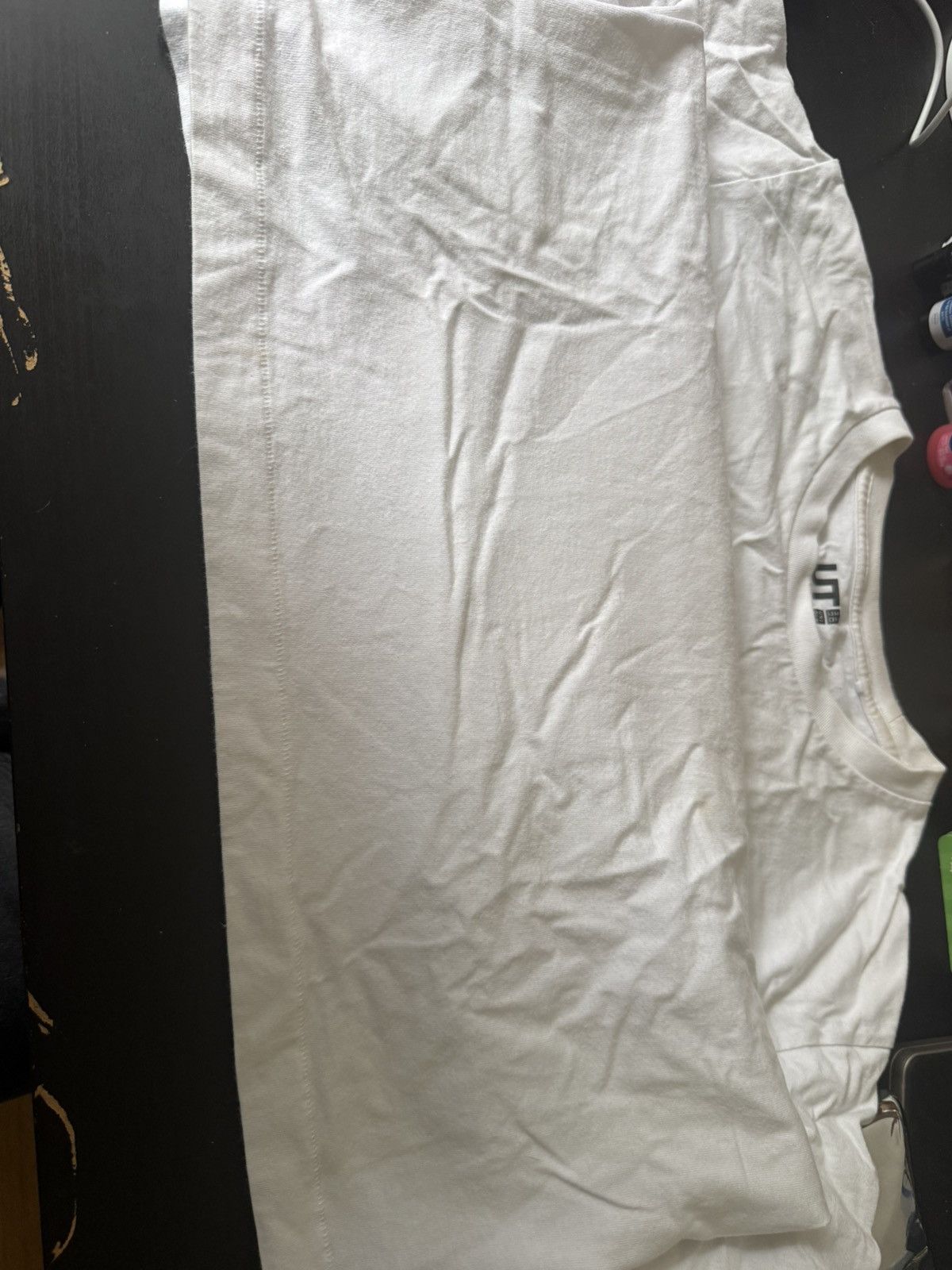 Kaws × Uniqlo Kaws uniqlo Size US M / EU 48-50 / 2 - 2 Thumbnail