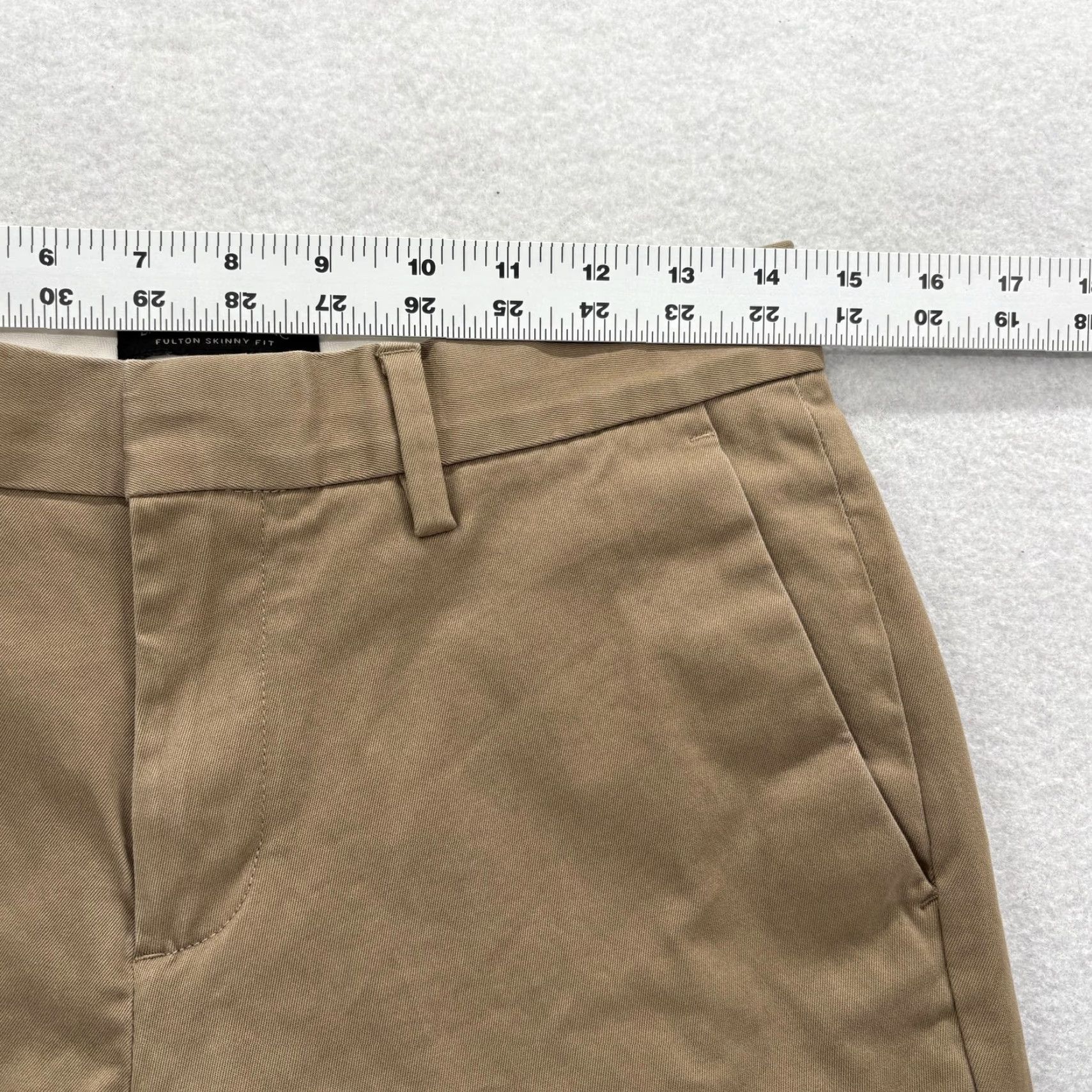 Banana Republic Banana Republic Chino Pants Mens 28x32 Rapid Movement Fulton Skinny Stretch Size US 28 / EU 44 - 7 Thumbnail