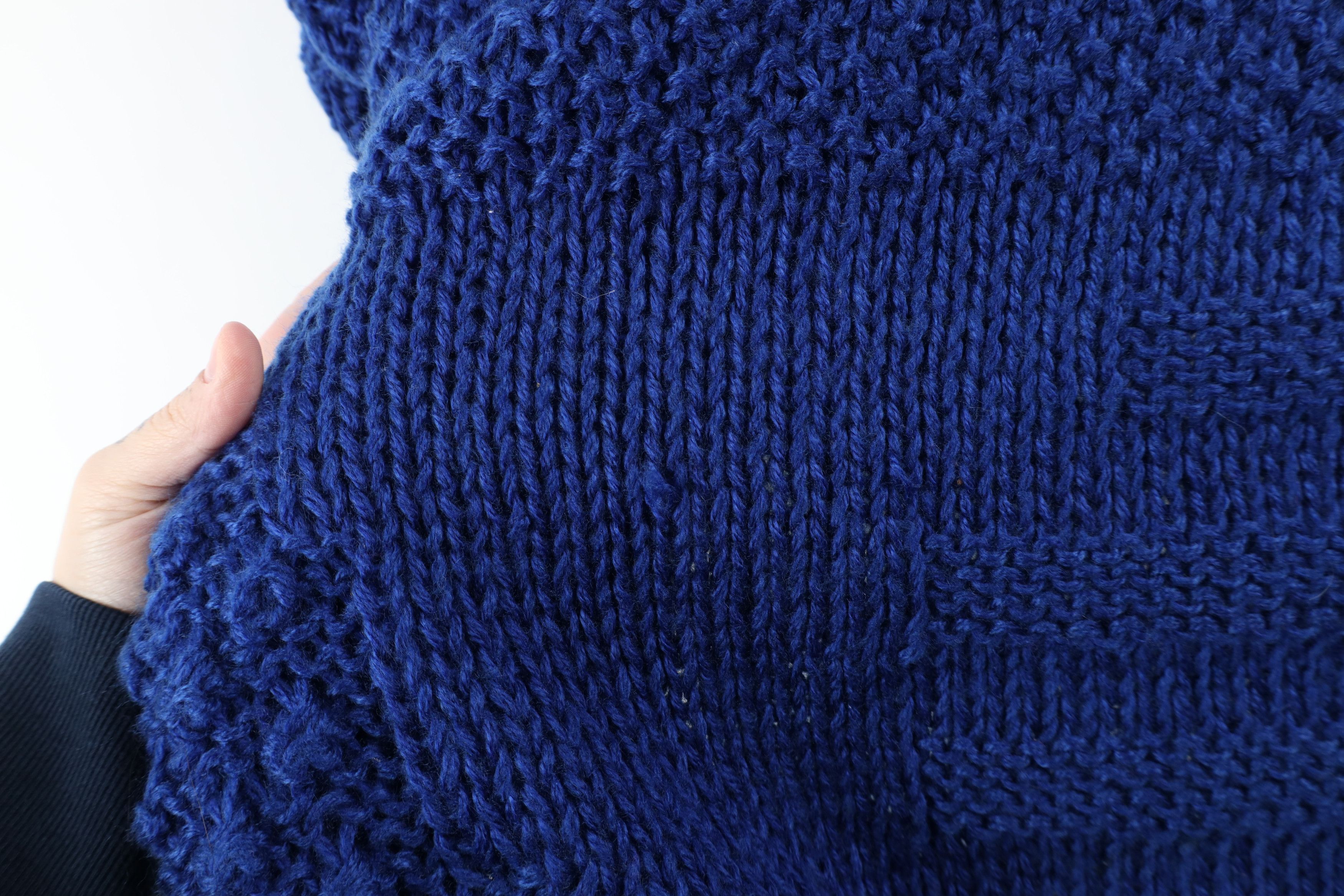 Vintage Vintage 90s Streetwear Textured Crochet Knit Sweater Blue Size US M / EU 48-50 / 2 - 7 Thumbnail