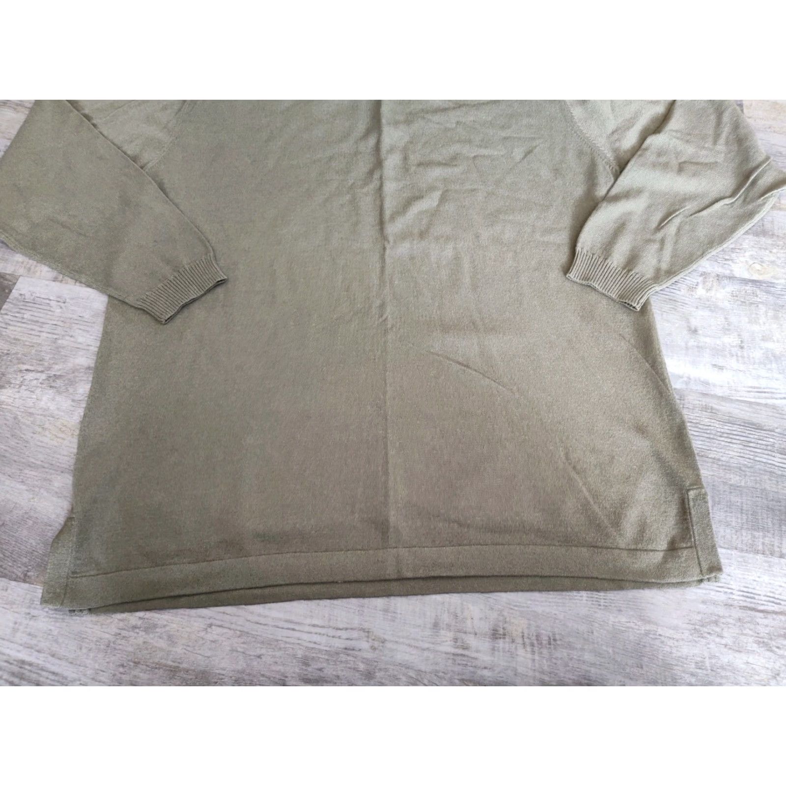 Tommy Bahama VINTAGE Tommy Bahama Men’s Sweater Pullover Knit V-Neck Long Sleeve Regular Fit Stretch Green Size Medium Size US M / EU 48-50 / 2 - 4 Thumbnail