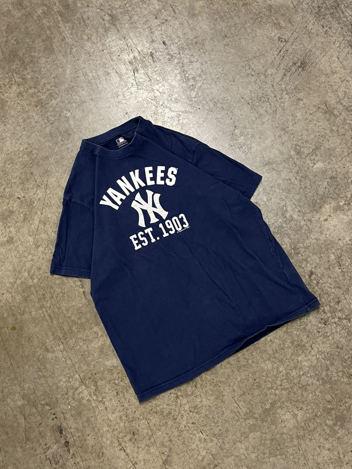 Vintage NY Yankees vintage tee shirt streetwear mlb sports baseball Size US L / EU 52-54 / 3 - 3 Thumbnail