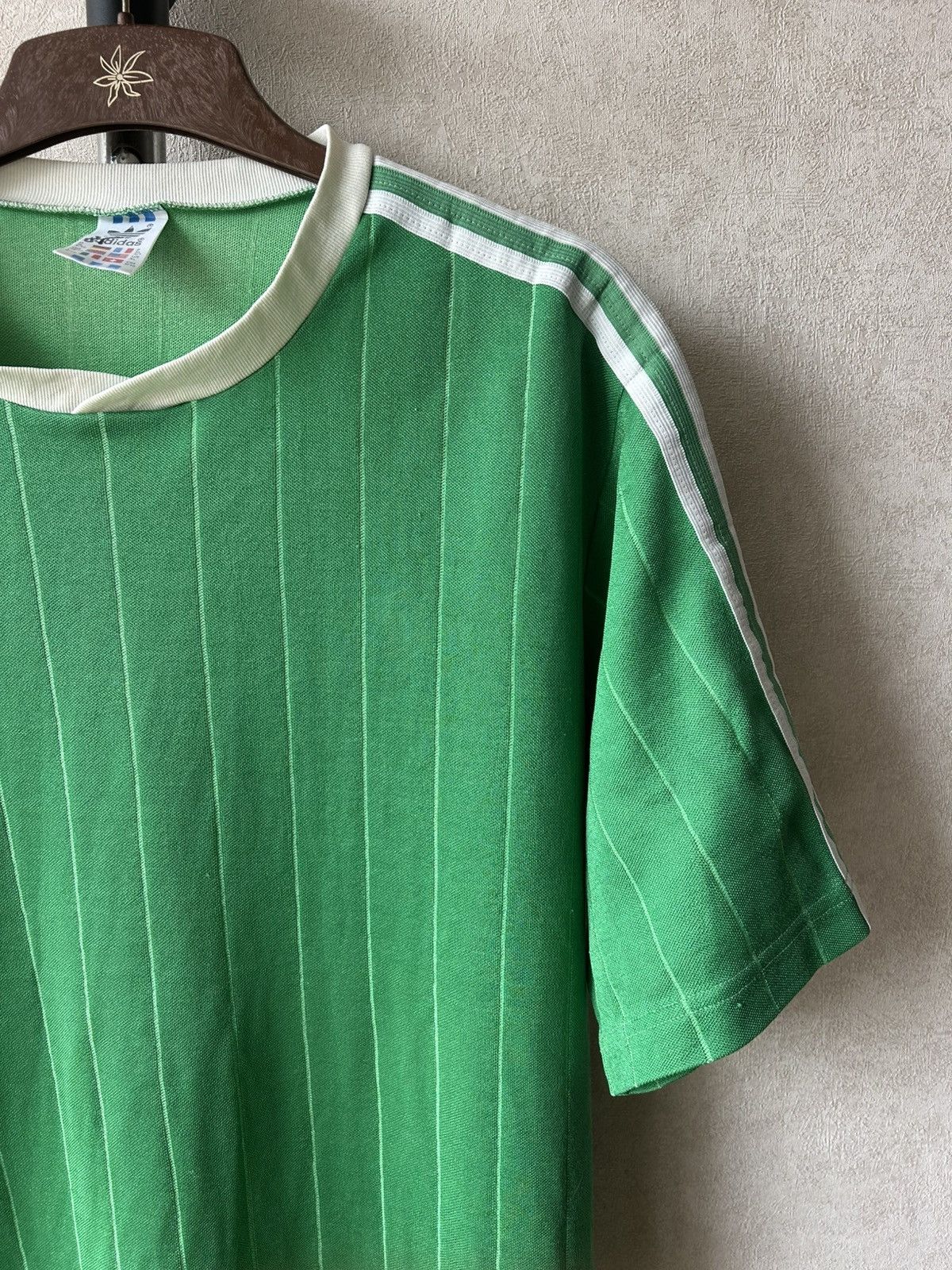 Adidas Retro Adidas 80s 90s Trefoil Jersey Made in Yugoslavia Size US L / EU 52-54 / 3 - 3 Thumbnail