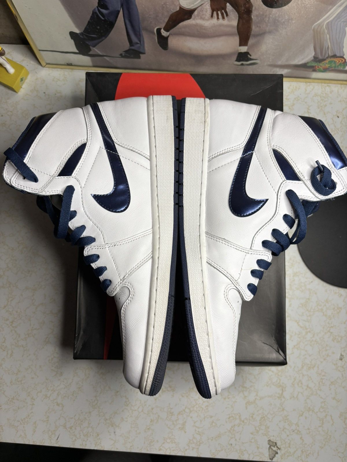 Jordan Brand Air Jordan 1 Retro High OG Metallic Navy 2016 Size US 13 / EU 46 - 3 Thumbnail