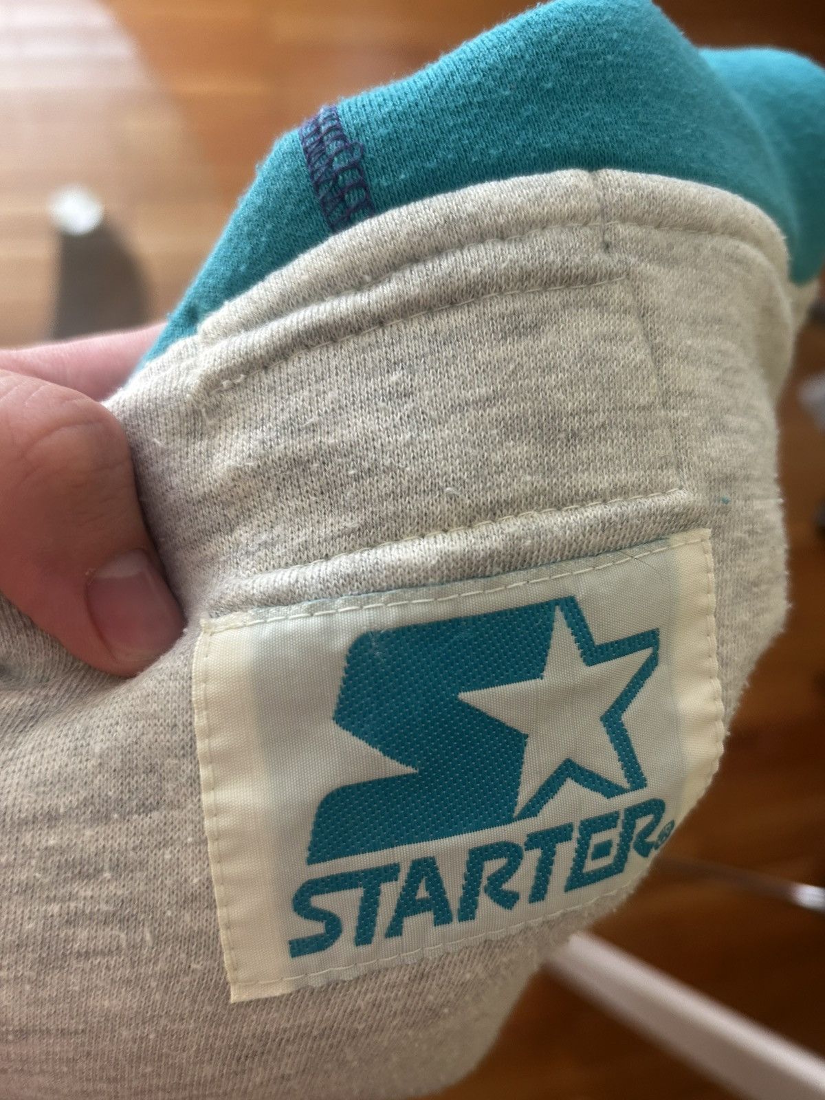 Starter Vintage Starter Charlotte Hornets Hoodie super rare 90s nba Size US M / EU 48-50 / 2 - 7 Thumbnail
