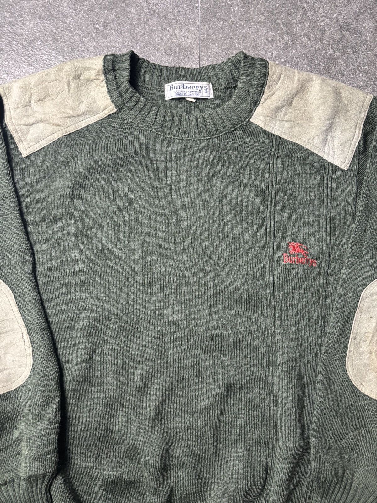 Burberry 1990s Burberrys Pure New Wool Military Green Knitwear Size US L / EU 52-54 / 3 - 3 Thumbnail