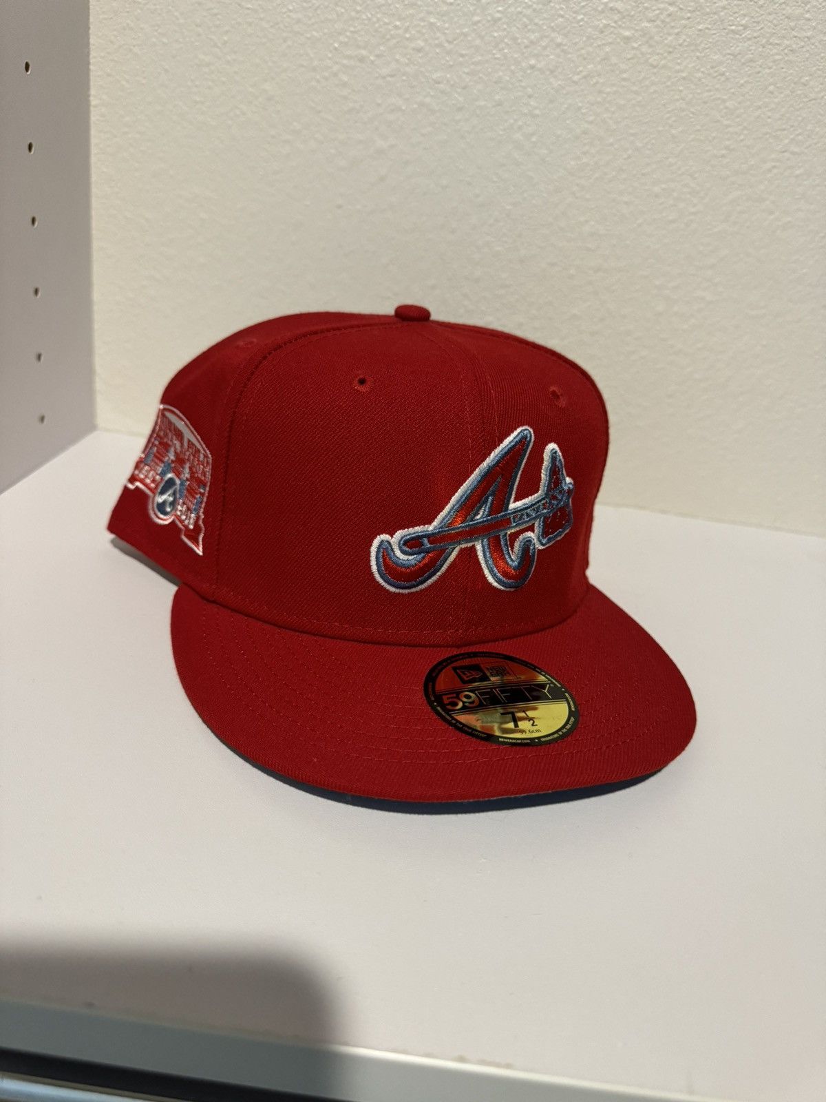 New Era Atlanta Braves 2016 Turner Field Final Season Patch Fitted Size ONE SIZE - 3 Thumbnail