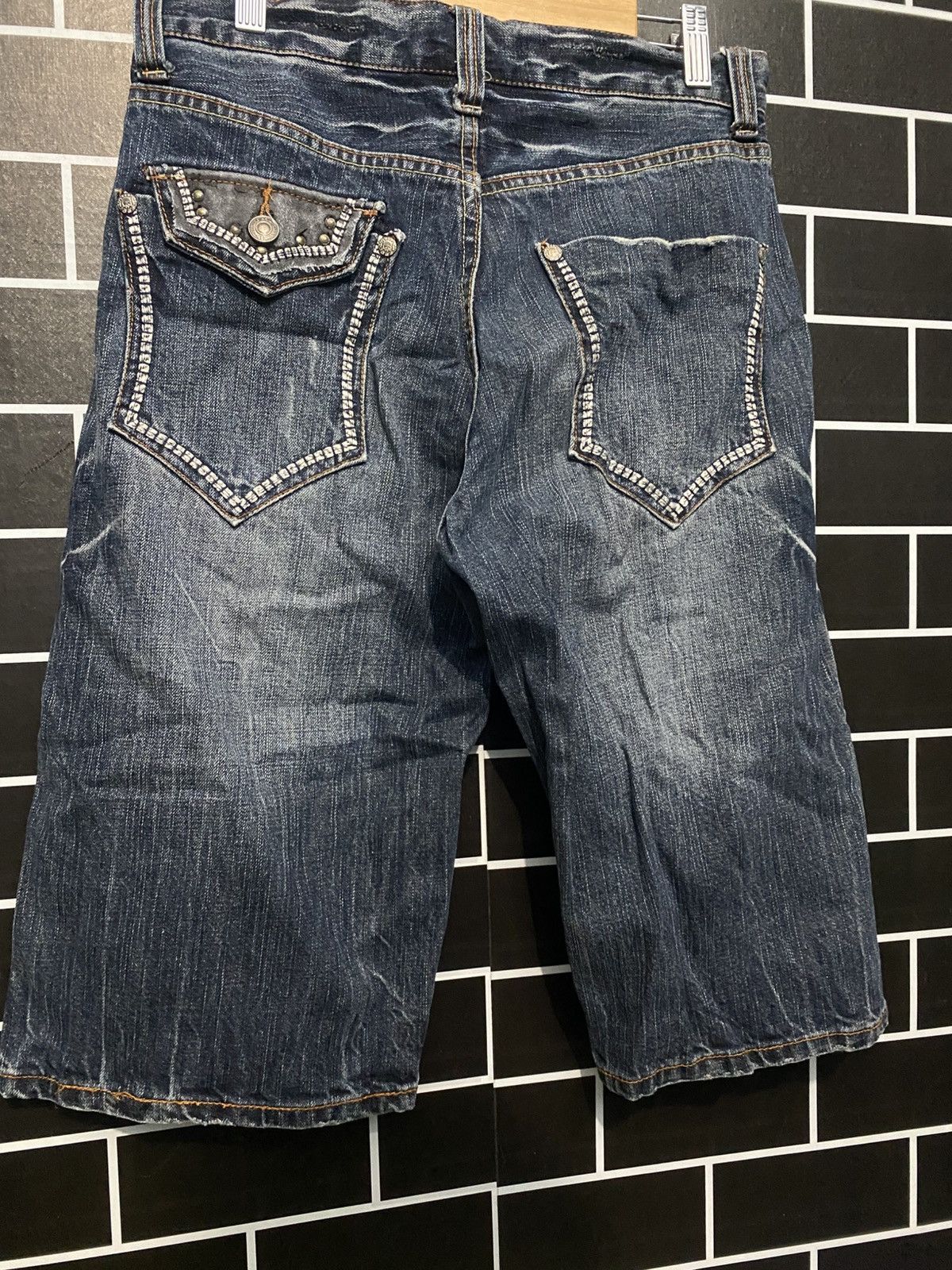 Japanese Brand Japanese brand sirmione jeans short distressed Size US 29 - 11 Thumbnail