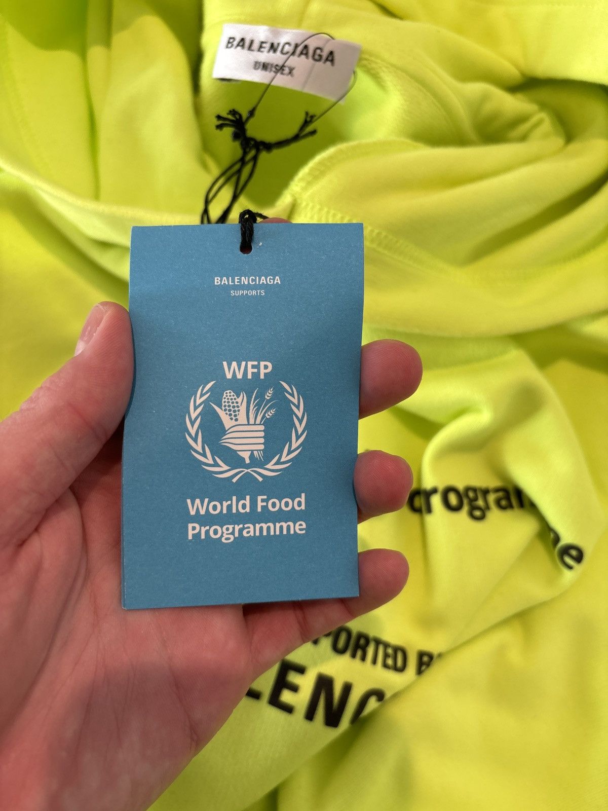 Balenciaga × Designer Balenciaga World Food Programme Hoodie Size US M / EU 48-50 / 2 - 9 Thumbnail