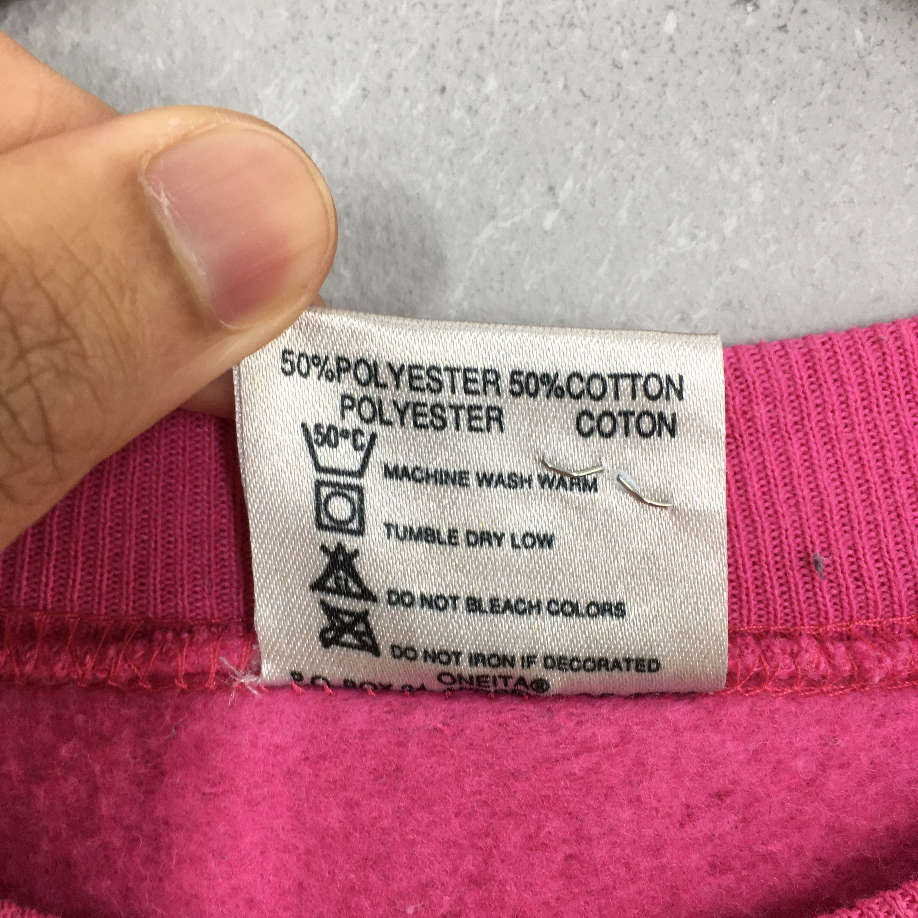 Vintage Vintage 90s San Diego Beach Pink Sweatshirt Xlarge Size US XL / EU 56 / 4 - 6 Thumbnail