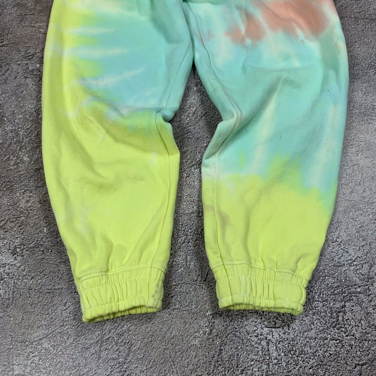 Vintage Vintage Y2K Tie Dye Baggy Sweatpants Rave Streetwear W32 Size US 32 / EU 48 - 2 Thumbnail