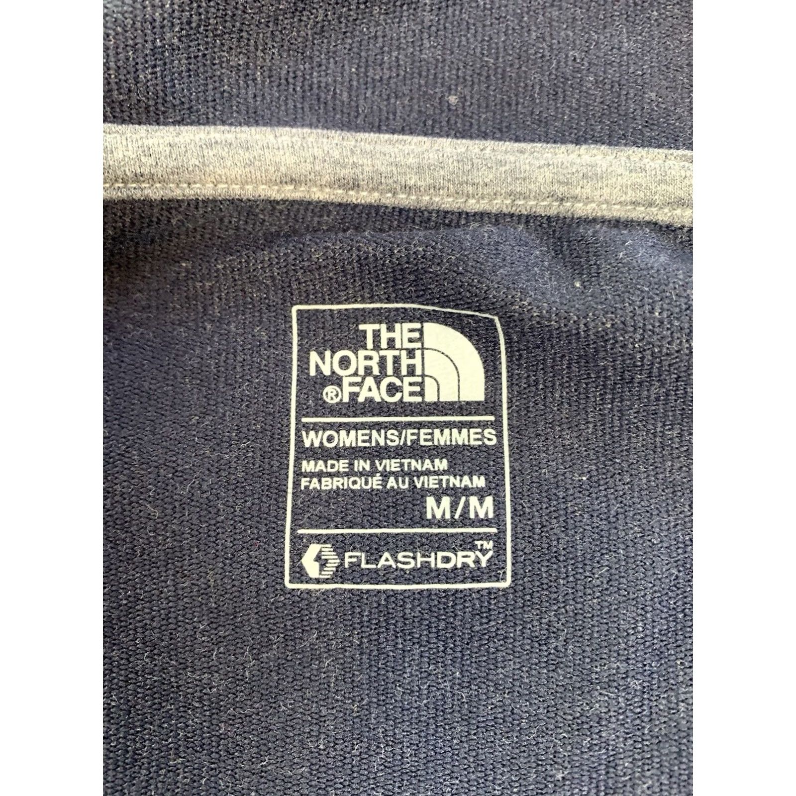 The North Face VINTAGE The North Face Jacket Women M Gray Wrapture Yoga Flashdry Full Zip Thumb Holes Size M / US 6-8 / IT 42-44 - 4 Thumbnail