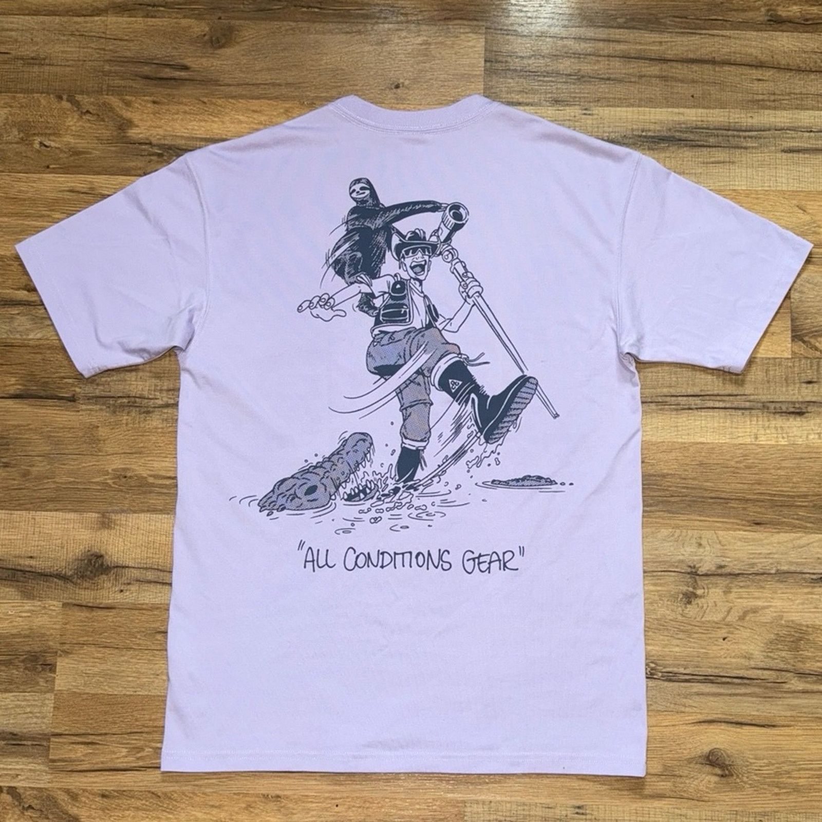 Nike NWOT Nike ACG Short Sleeve Shirt Size US S / EU 44-46 / 1 - 1 Thumbnail