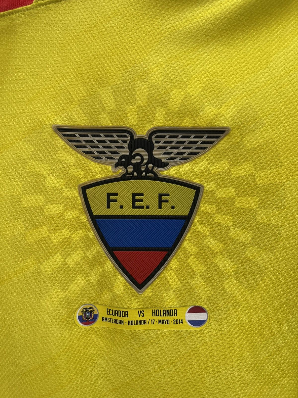 Other 2014-2015 ECUADOR HOME JERSEY (MATCH ISSUE) Size US M / EU 48-50 / 2 - 5 Thumbnail