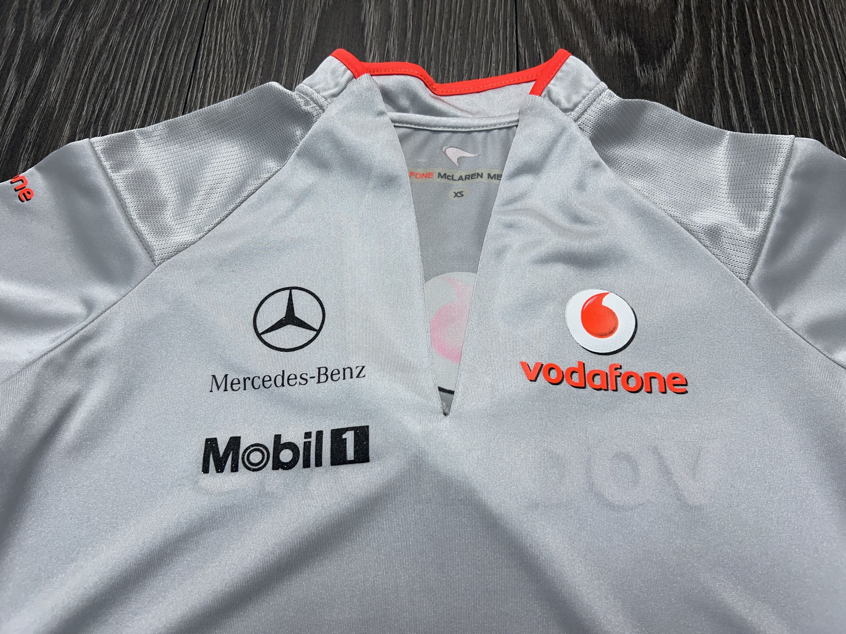 Formula 1 McLaren Vodafone Formula 1 Mercedes Benz F1 T Shirt Tee Size XS / US 0-2 / IT 36-38 - 3 Thumbnail