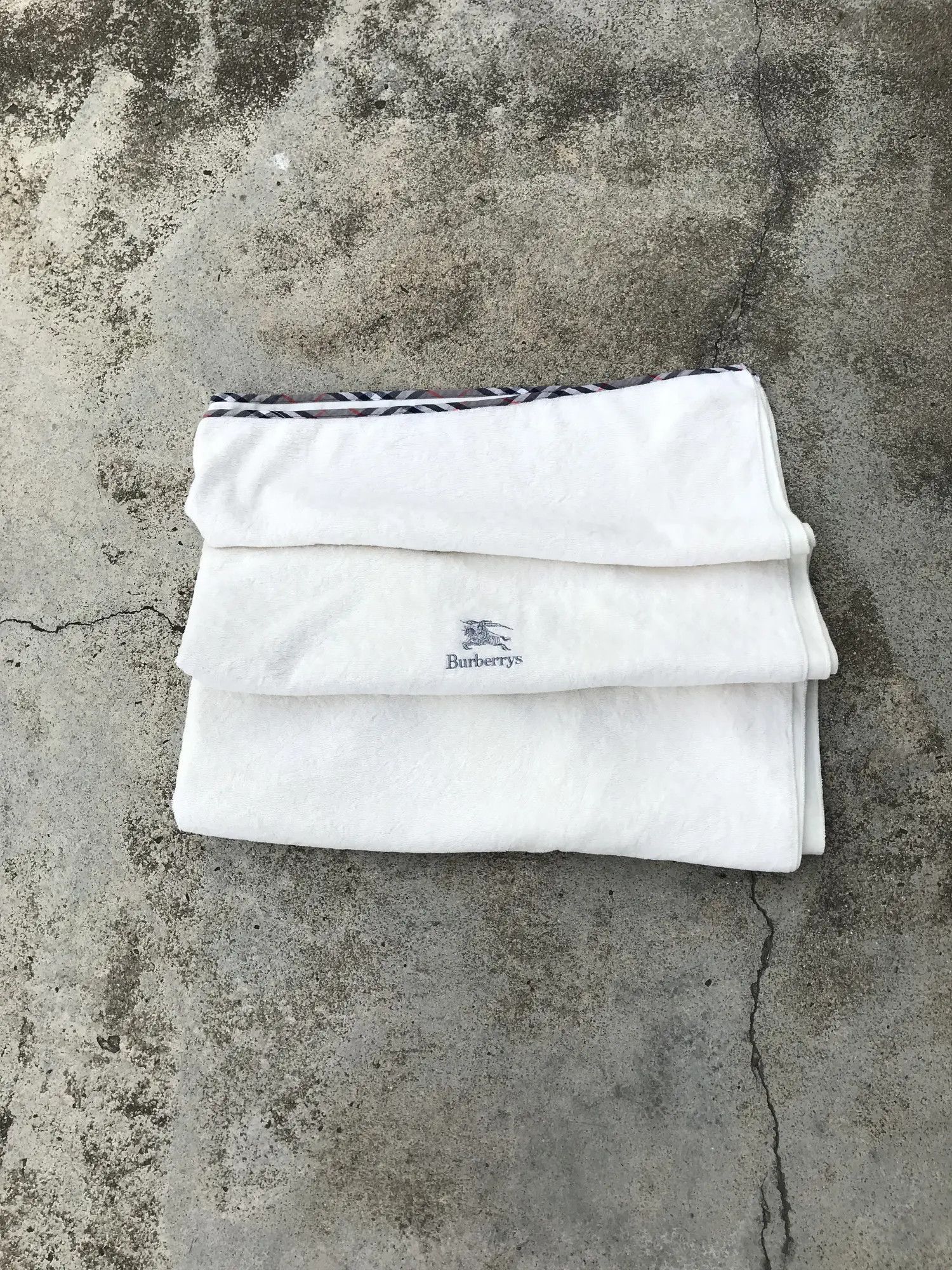 Burberry Prorsum Burberry Blanket Embroidery Logo Size ONE SIZE - 2 Thumbnail