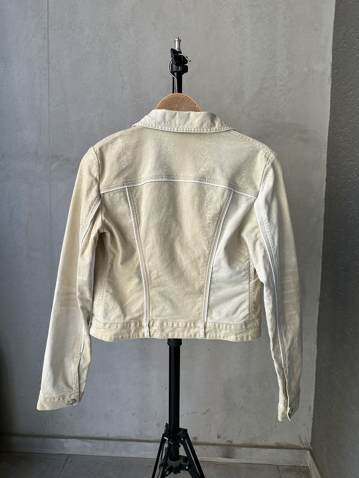 Just Cavalli Just Cavalli denim jacket size S Vintage 90’s Size S / US 4 / IT 40 - 12 Thumbnail