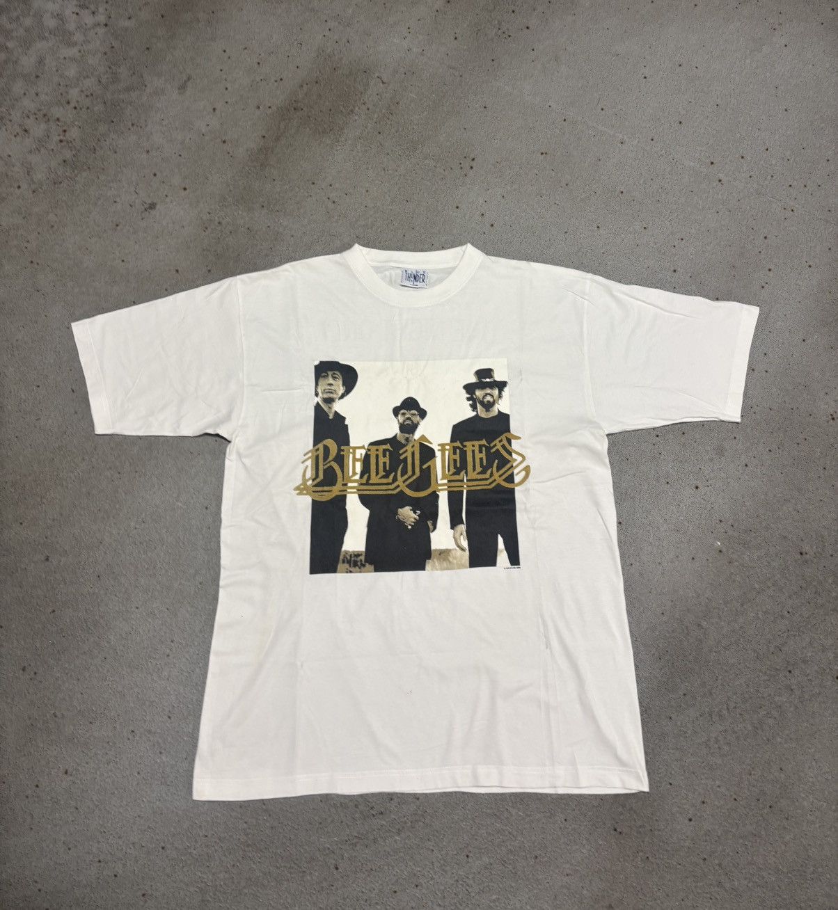 Band Tees 1998 Bee Gees One Night Only T-shirt Size US XL / EU 56 / 4 - 1 Thumbnail