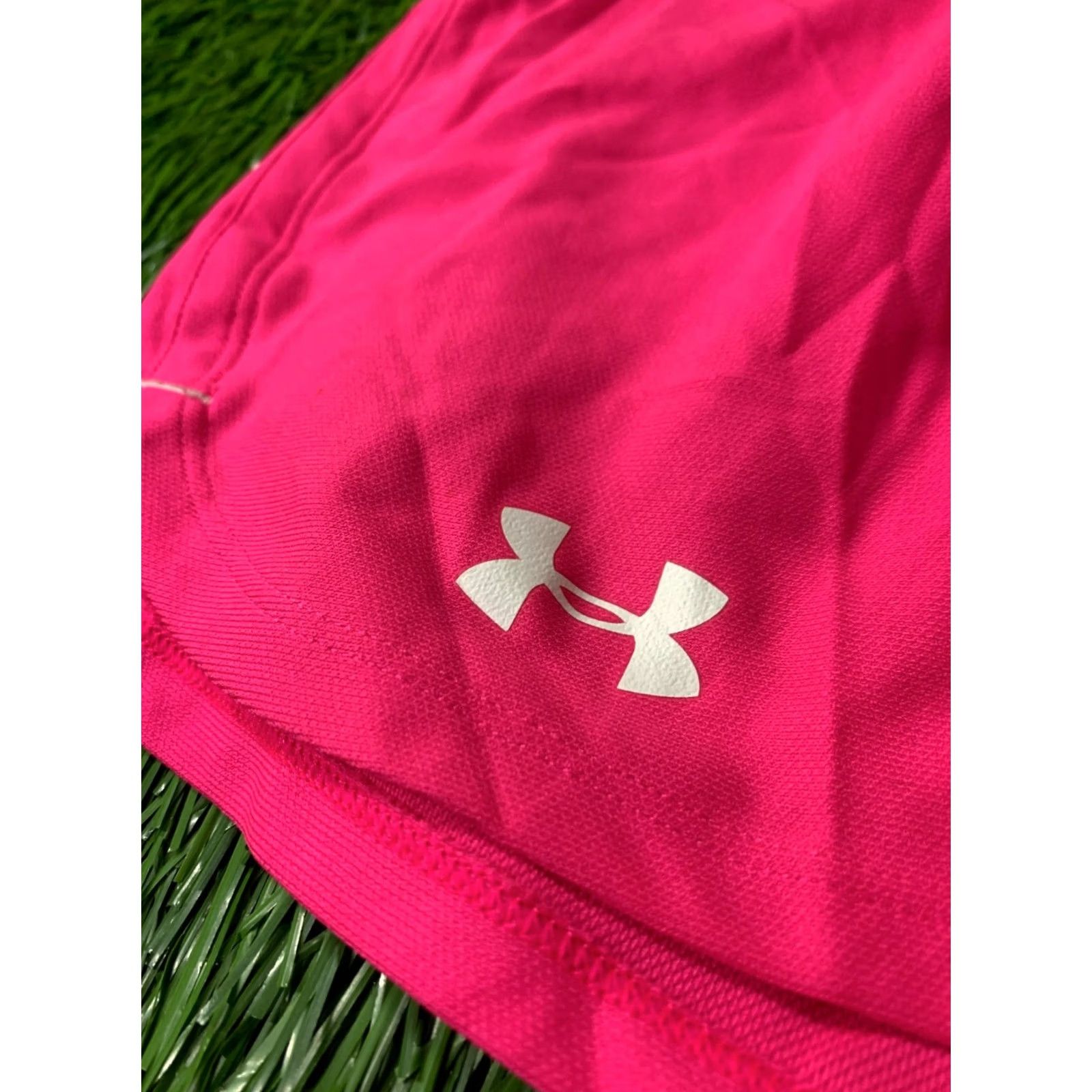 Nike NIKE TRAINING SHORTS Women M Pink and White - 28 cm 38 cm Low Rise Classic Fit Sport Performance/Activity: Cross Training Size 32" / US 10 / IT 46 - 2 Thumbnail