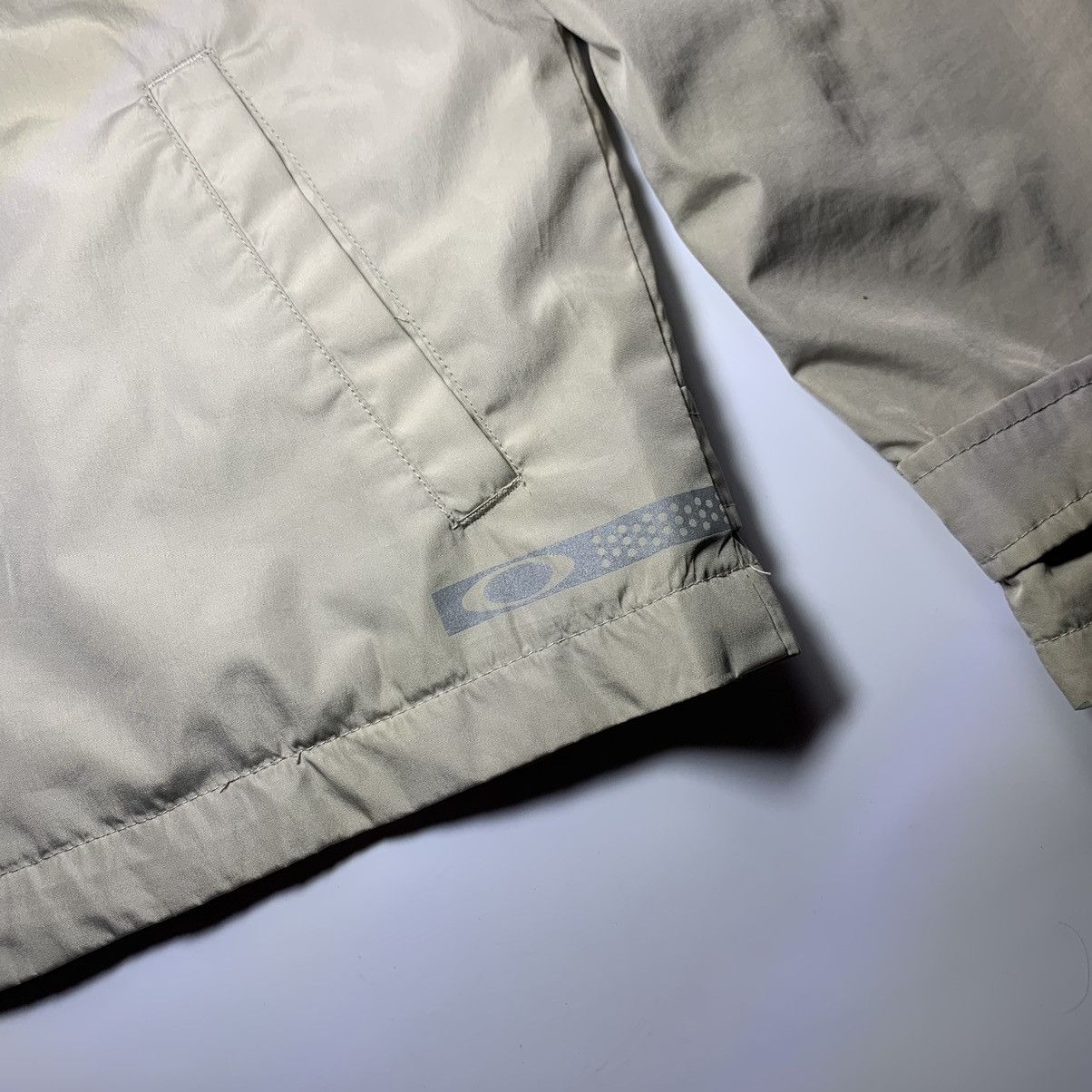 Vintage Coach Jacket Oakley Software Vintage Reflective Logo Size L / US 10 / IT 46 - 7 Thumbnail
