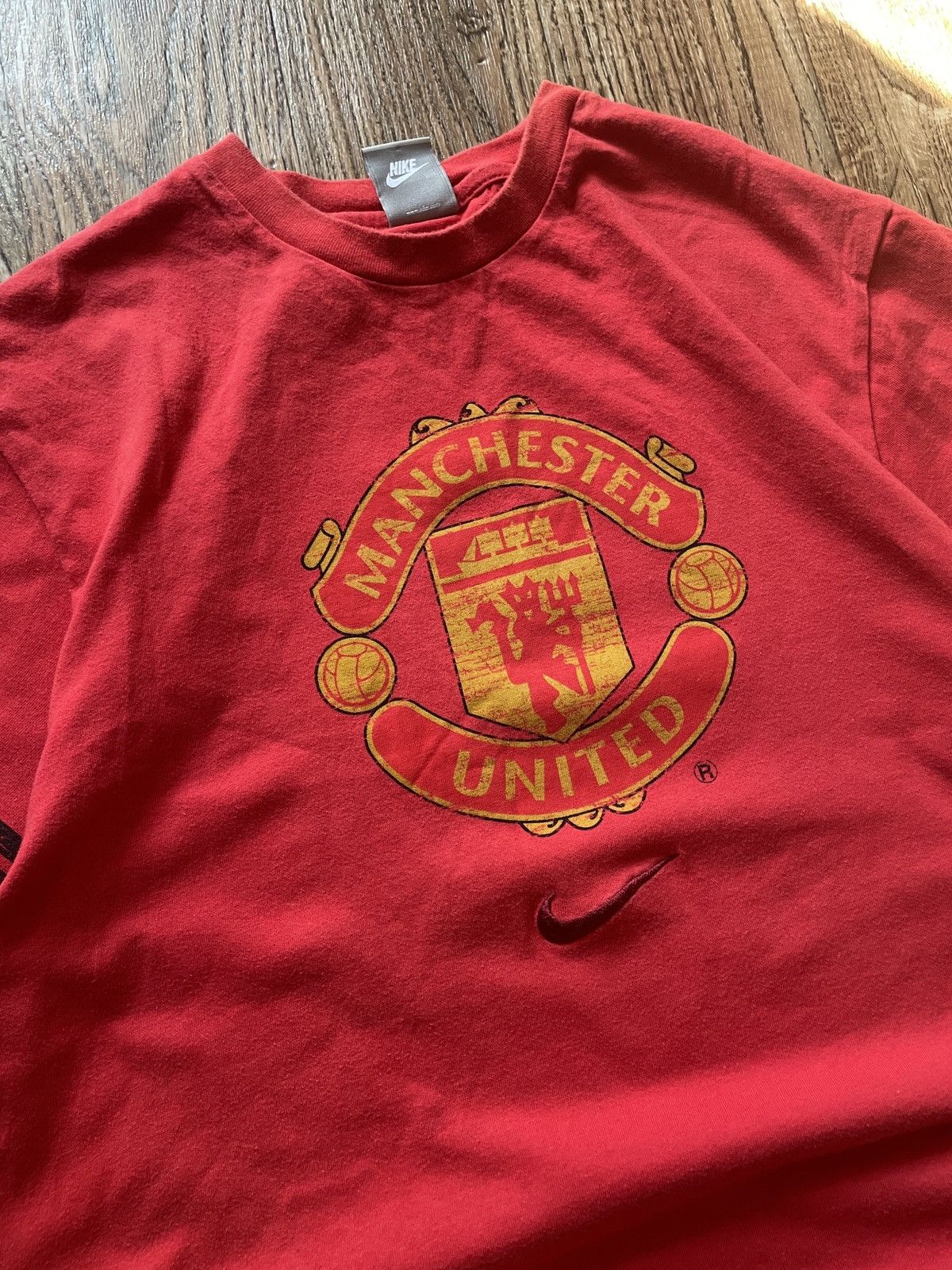 Nike Nike vintage Manchester City Red T-shirt soccer 90s Size US L / EU 52-54 / 3 - 3 Thumbnail