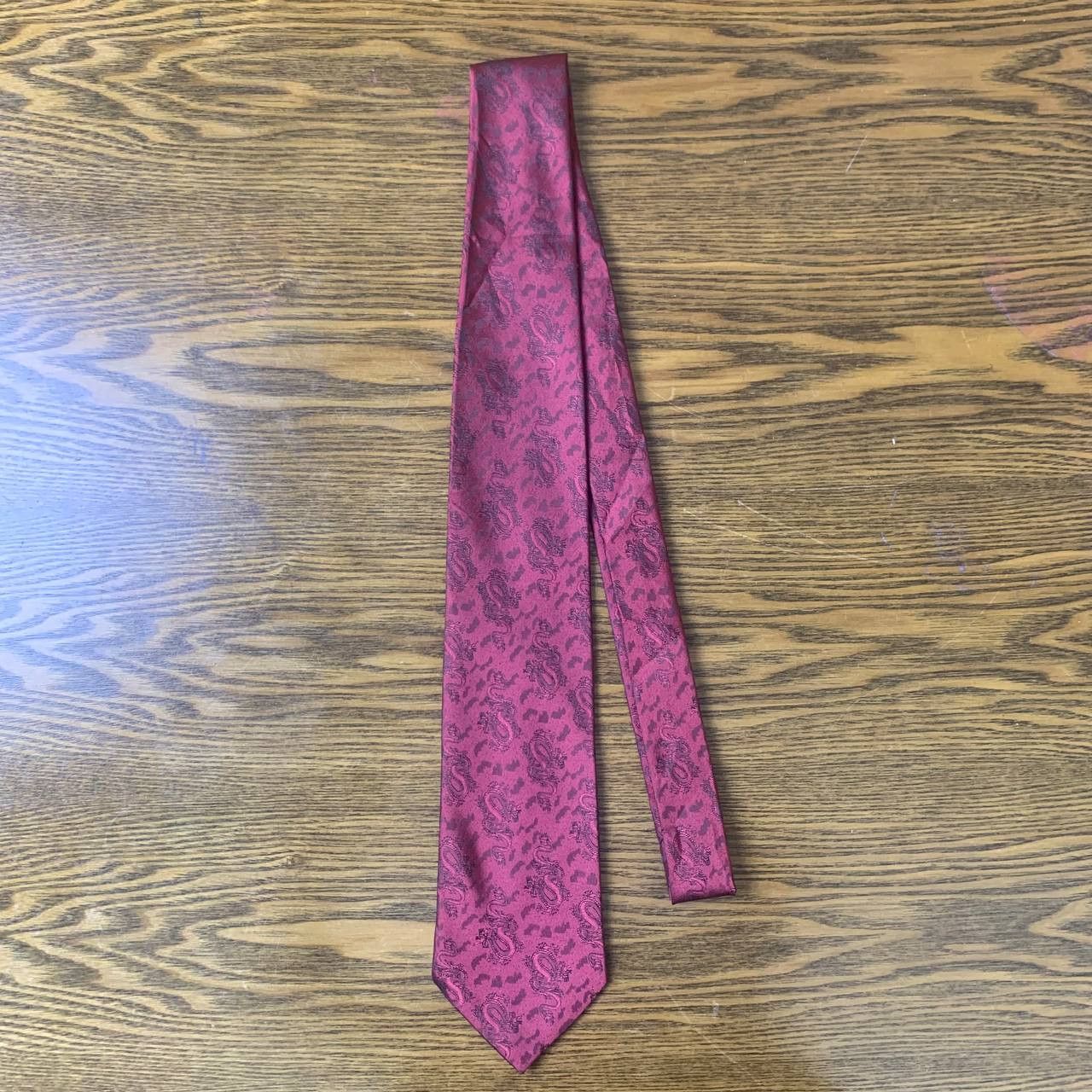Other Kailong burgundy dragon patterned Size ONE SIZE - 1 Thumbnail