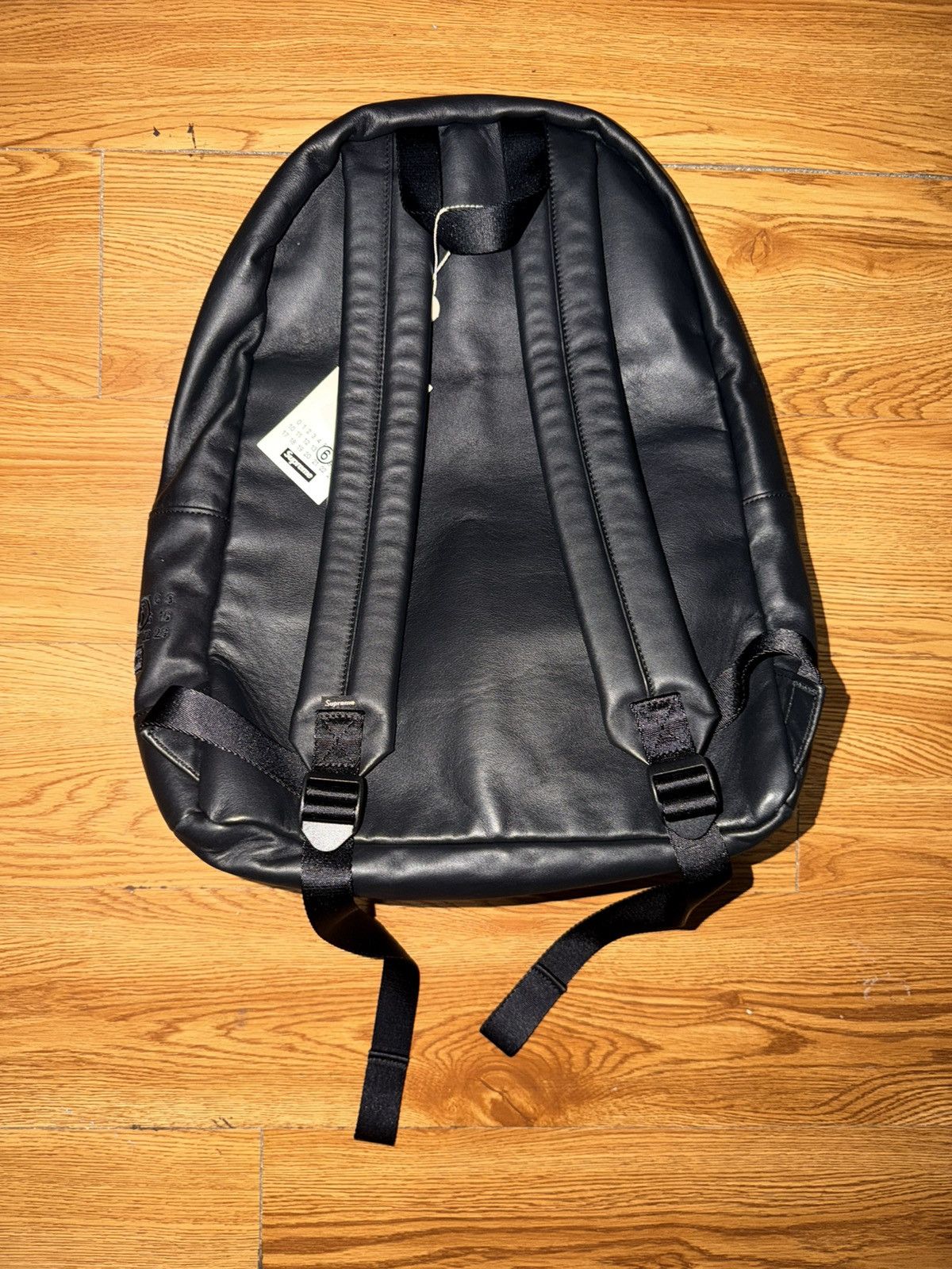 Maison Margiela × Supreme Supreme MM6 Maison Margiela Eagle Leather Backpack Size ONE SIZE - 2 Thumbnail