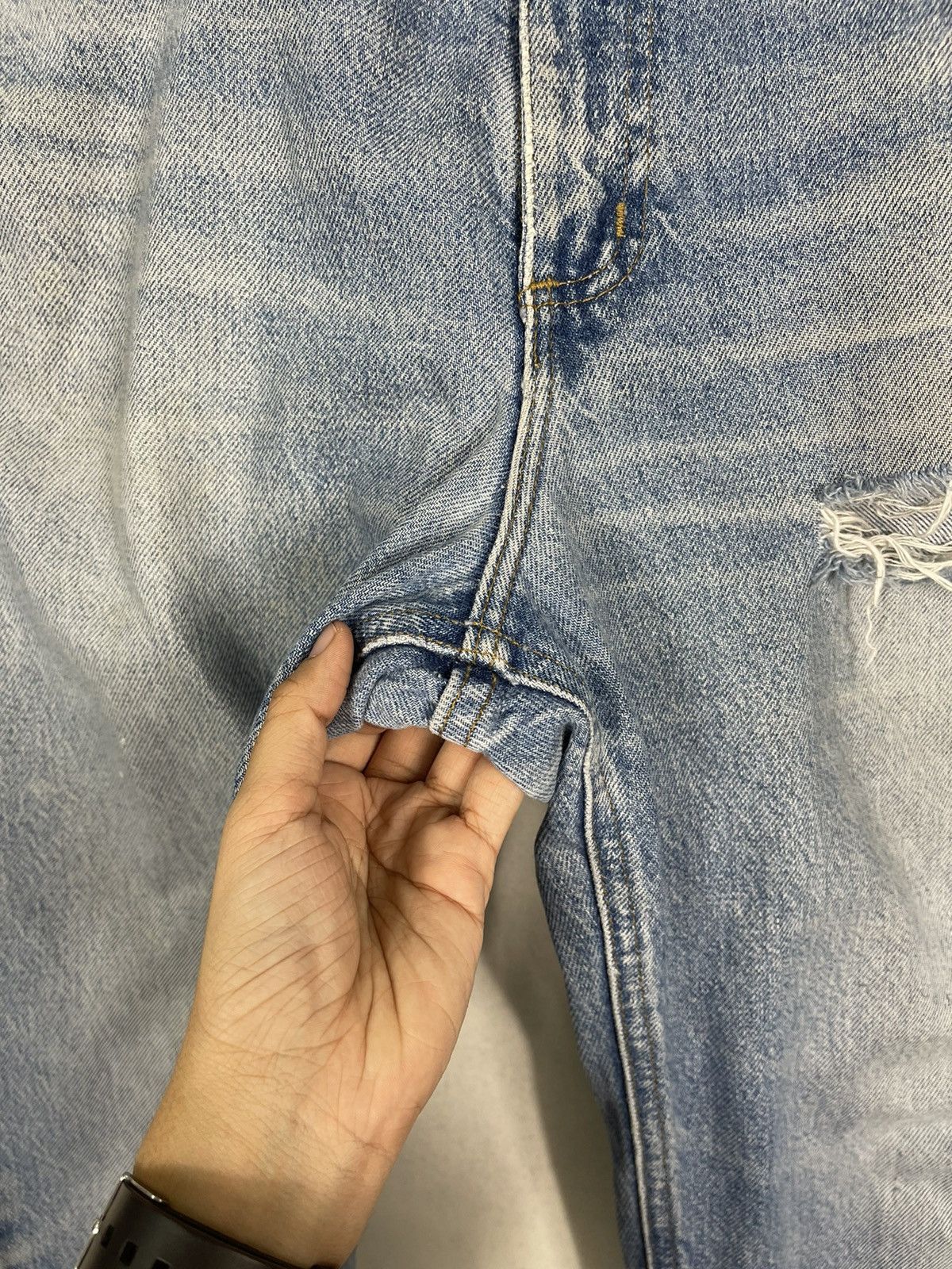 Carhartt Vintage 90s Carhatt Light Blue Ripped Denim Jeans Size US 37 - 11 Thumbnail