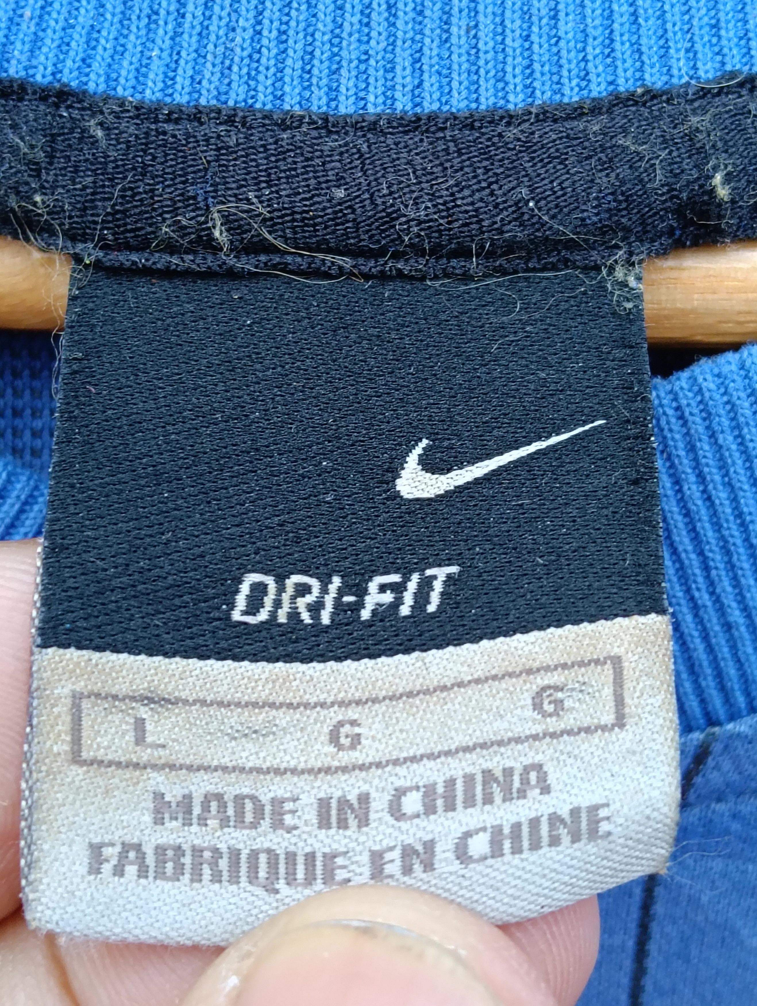Nike × Vintage DISTRESSED VINTAGE NIKE JERSEY. Size US L / EU 52-54 / 3 - 4 Thumbnail