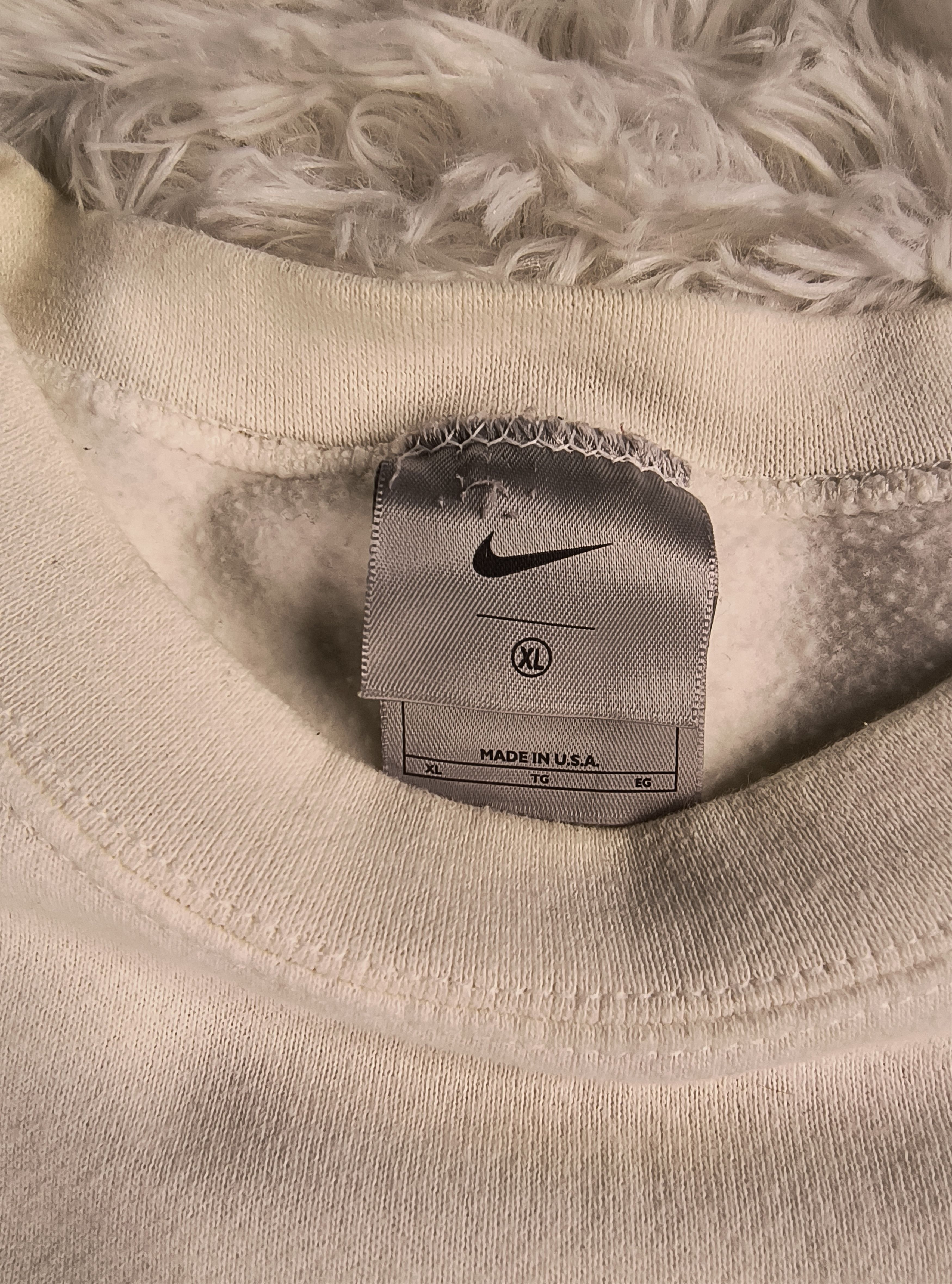 Nike Vintage Nike crewneck 90s sweatshirt Size US XL / EU 56 / 4 - 5 Thumbnail