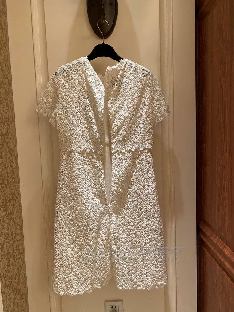 Valentino Valentino Valentine's Day lace dress Size S / US 4 / IT 40 - 5 Thumbnail