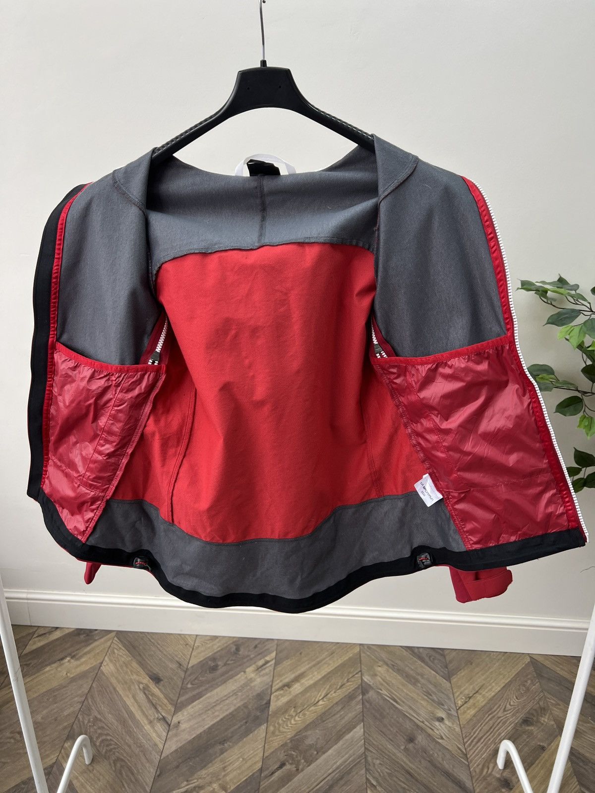 La Sportiva Vintage La Sportiva Women’s Softshell Jacket Hooded Outdoor Size S / US 4 / IT 40 - 11 Thumbnail