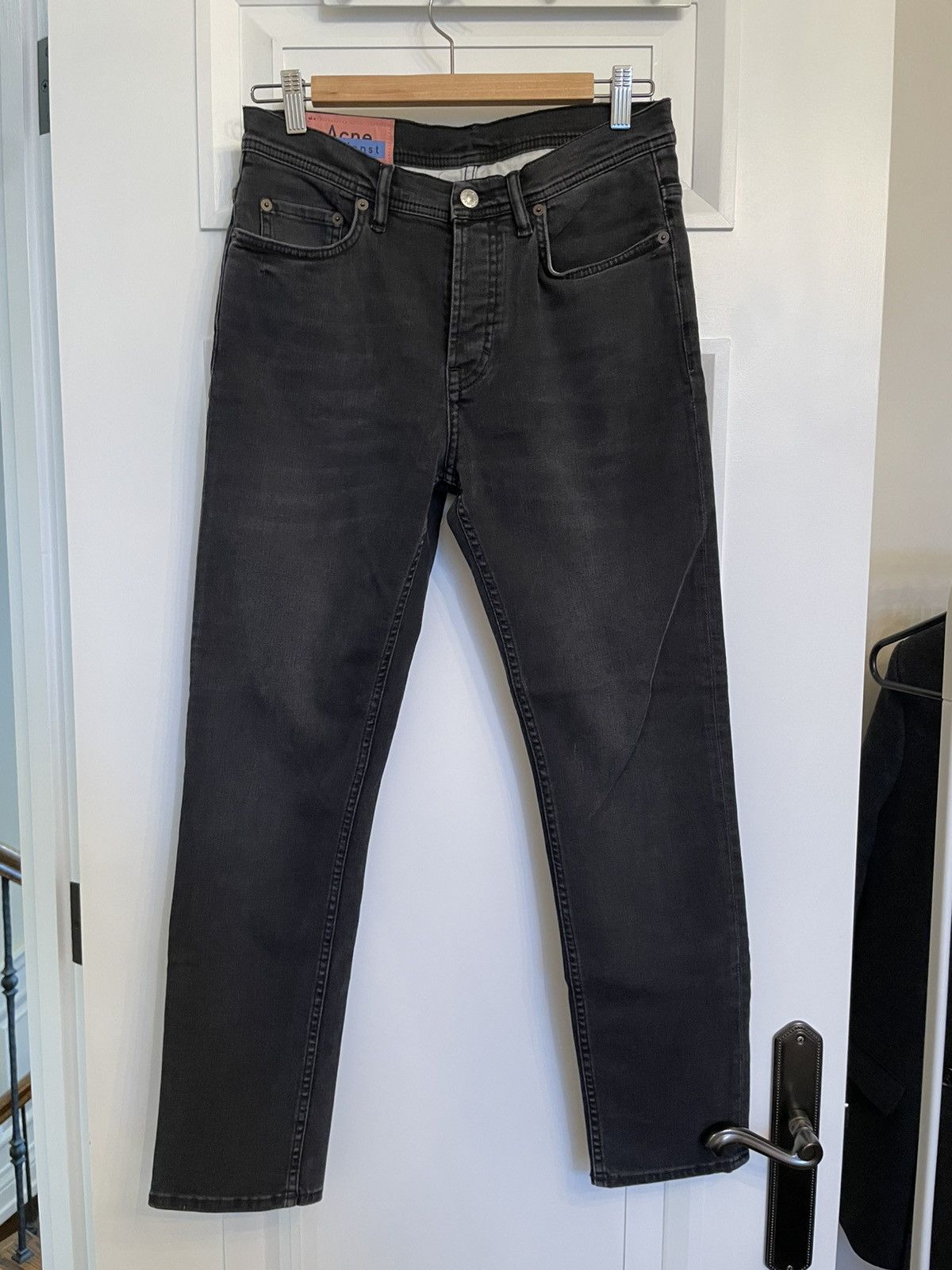 Acne Studios Acne Studios River Used Blk jeans Size US 28 / EU 44 - 1 Thumbnail