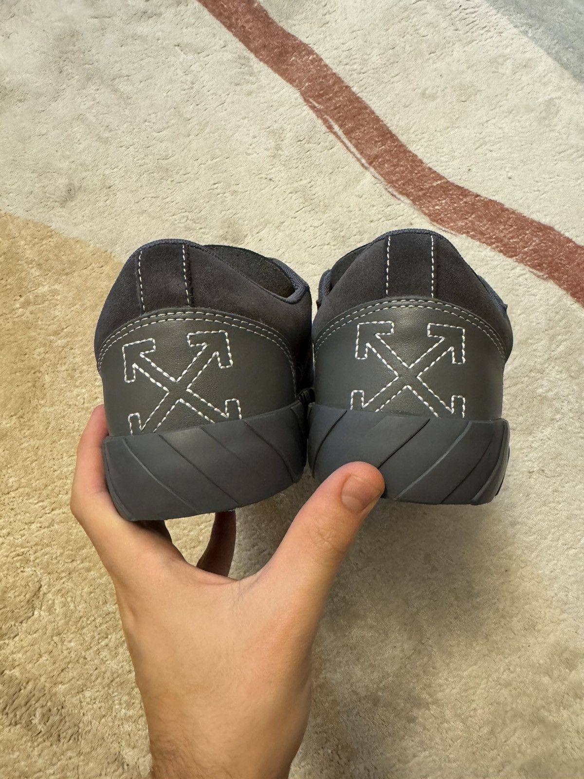 Off-White Off White Vulcanized 779 Size US 7 / EU 40 - 7 Thumbnail