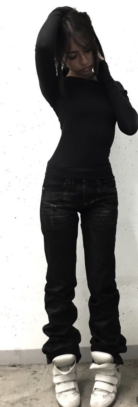 Witness Valley Straight Leg Dirt Denim Jeans