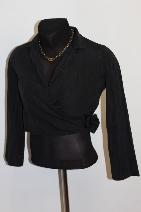 LVB-RS26-006 GUILA BLACK&IVORY FLOWER DESIGN BLOUSE main image 1