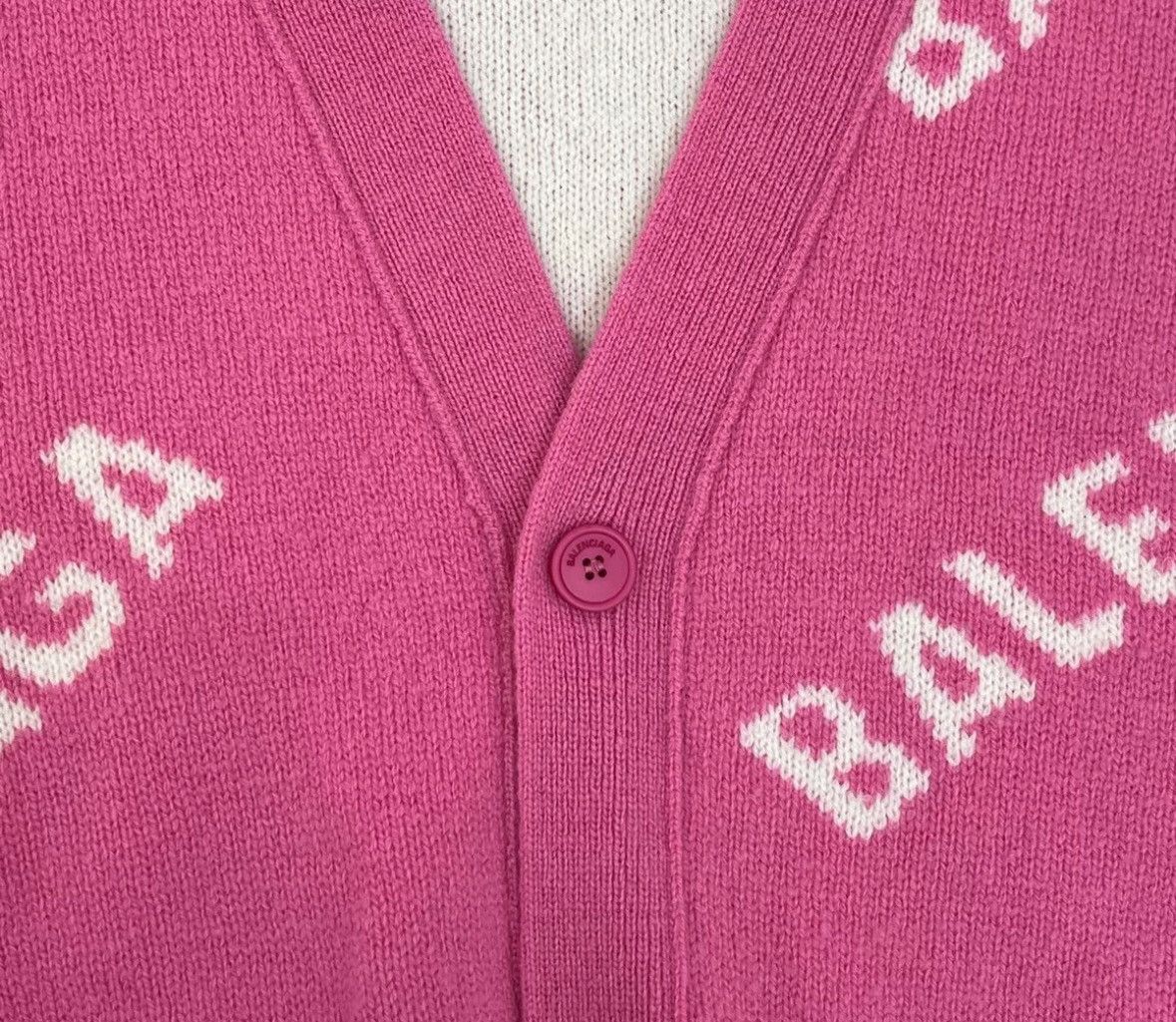 Balenciaga Balenciaga pink stretch knit cardigan sweater 2412-Nextarrow Size US S / EU 44-46 / 1 - 5 Thumbnail