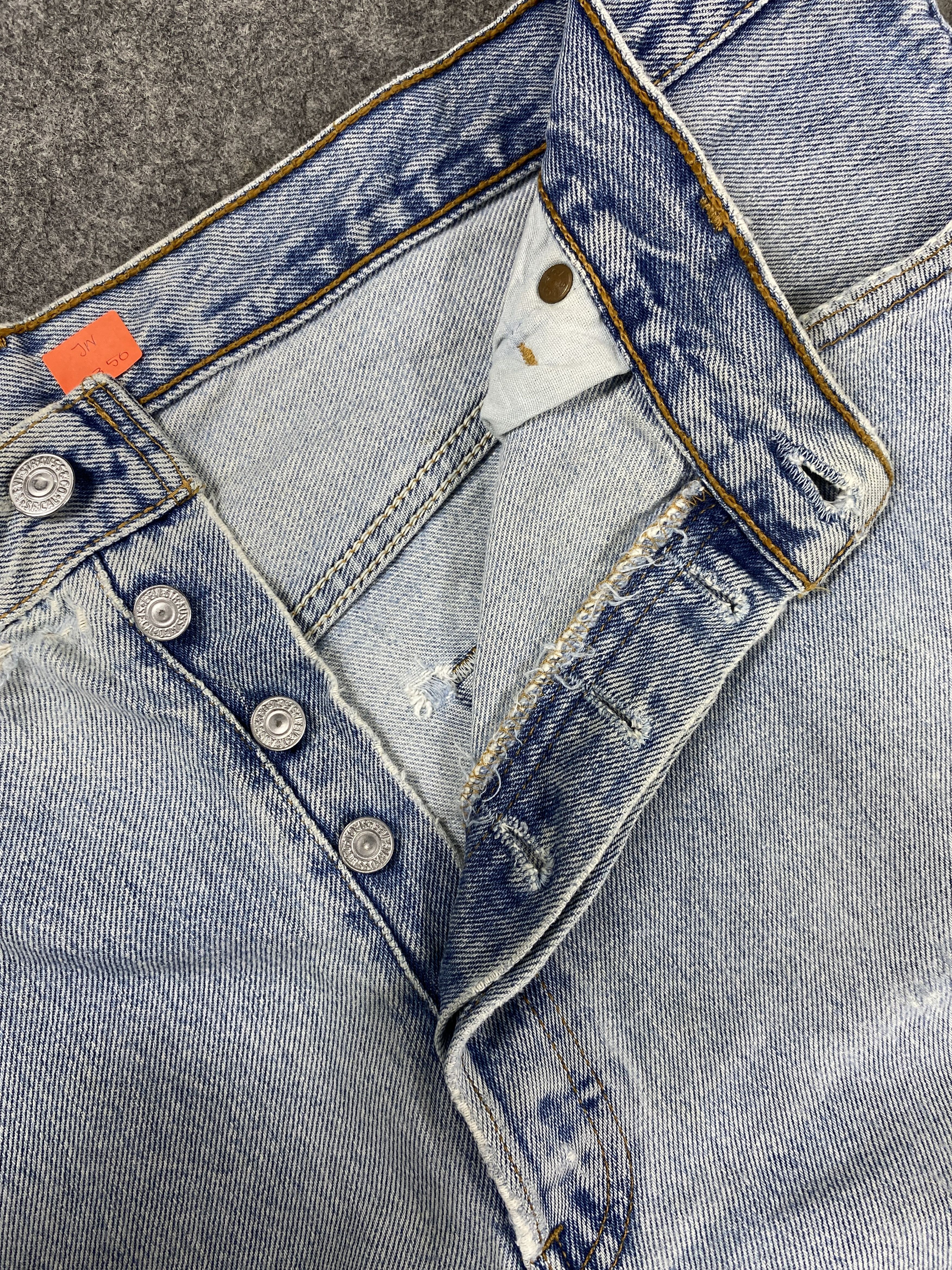 Japanese Brand Light Blue Wash Vintage Levi's 501 36x31.5 Denim -JN2350 Size US 36 / EU 52 - 6 Thumbnail