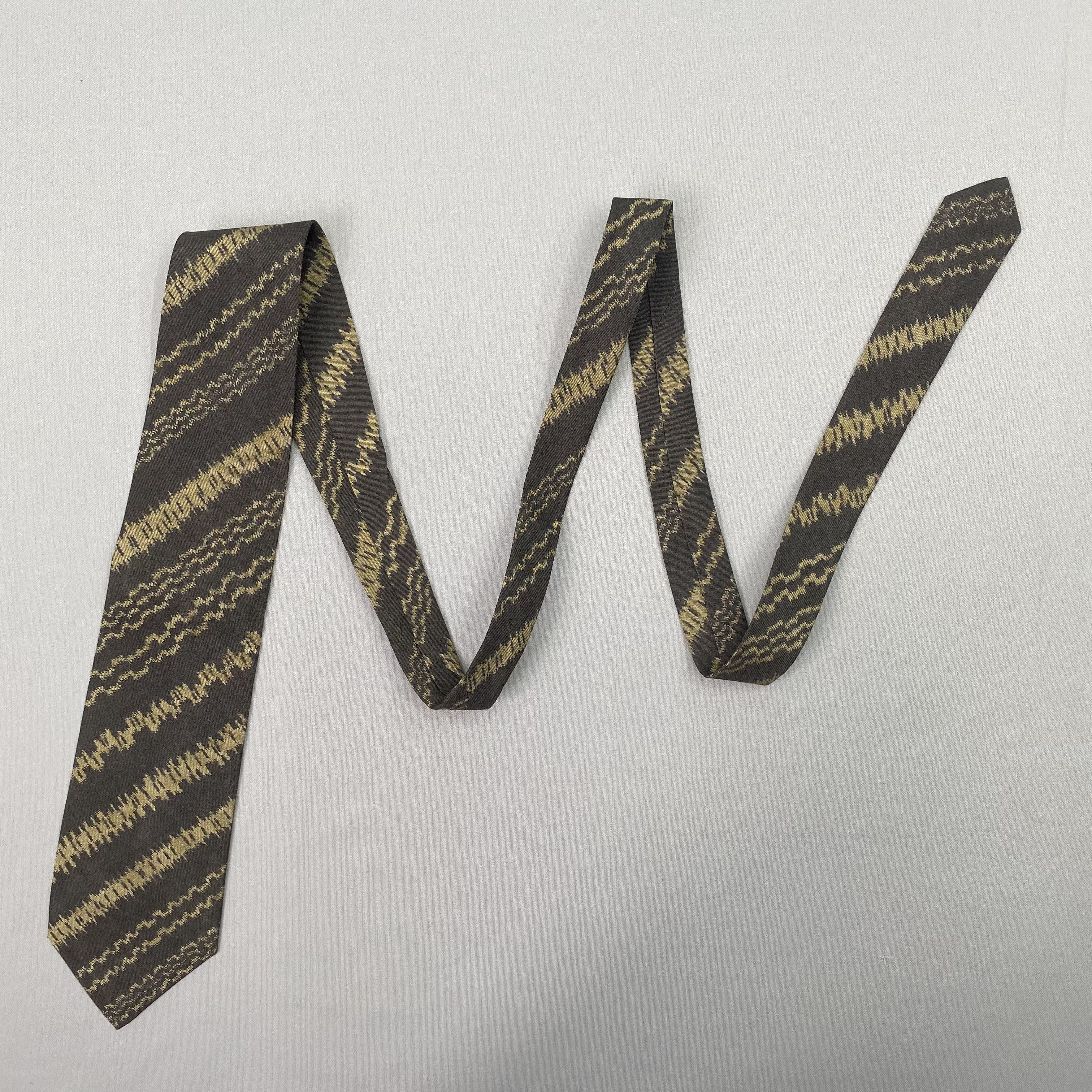 Issey Miyake Vintage Issey Miyake SILK Necktie Cravate Pure Silk Neck Tie Size ONE SIZE - 5 Thumbnail
