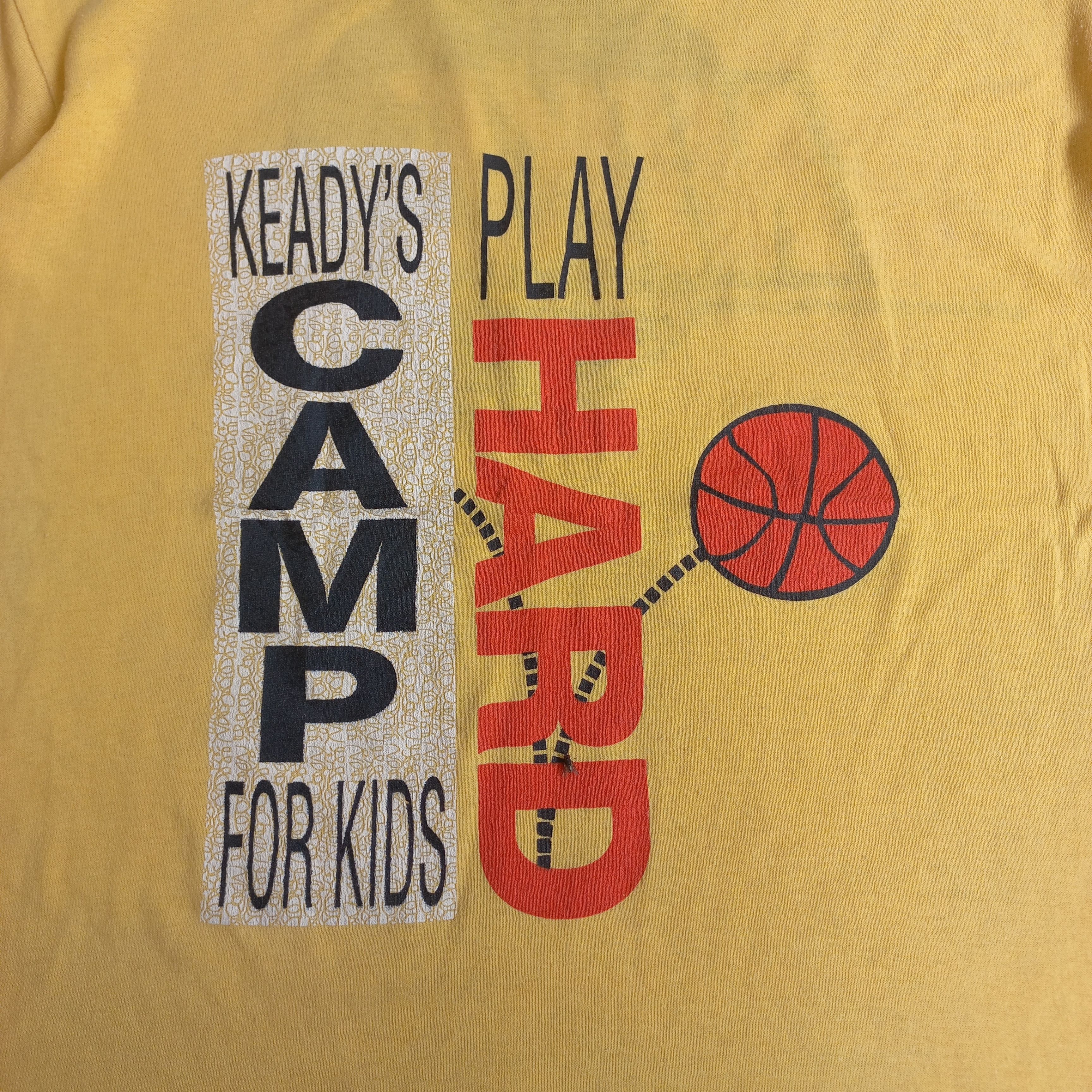 Nike Vintage Nike - Play Hard Basket Ball Short Sleeve Tshirt Size US S / EU 44-46 / 1 - 3 Thumbnail